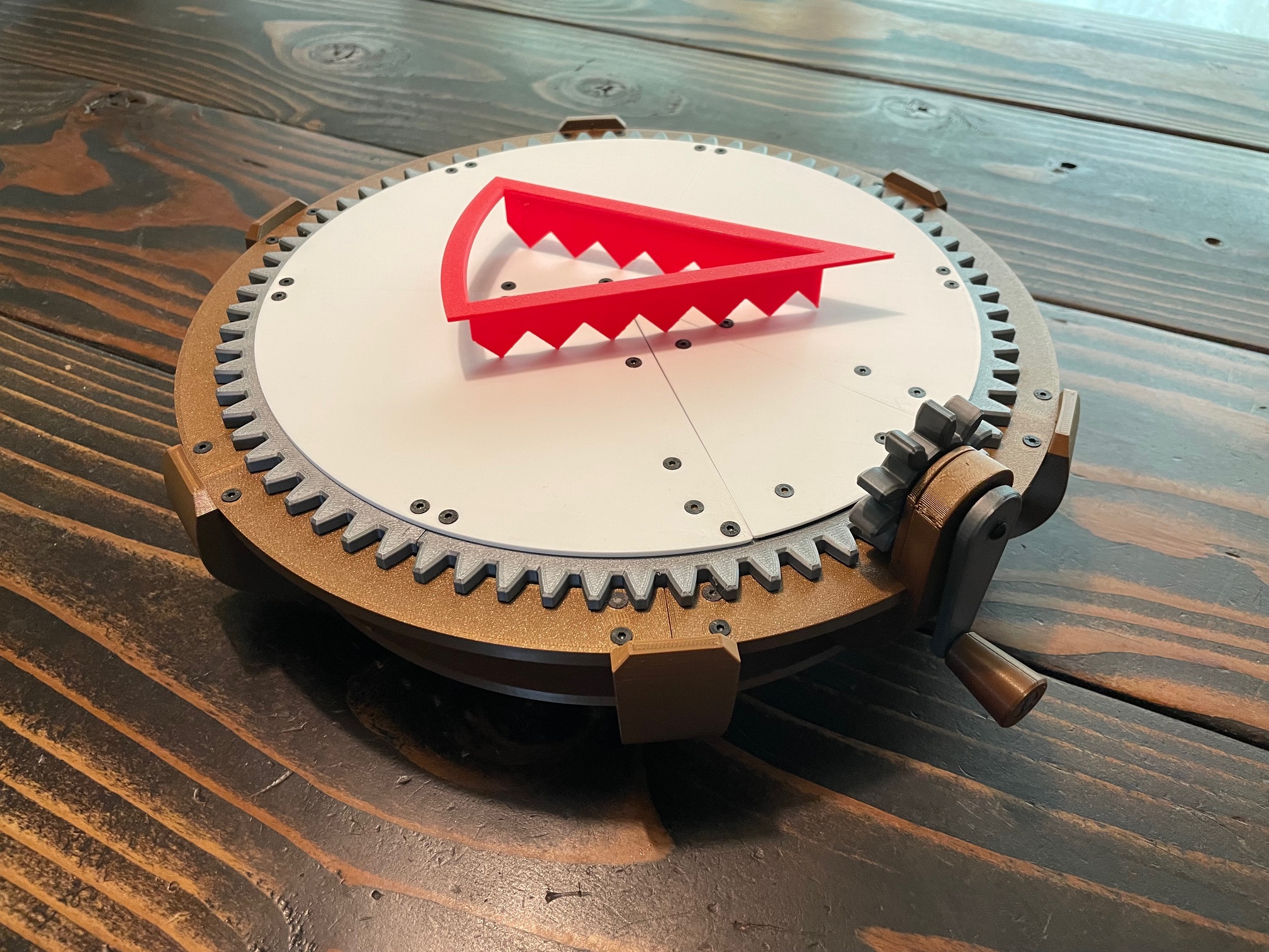 Miniatura 2 do modelo 3D Mechanical Cake Stand