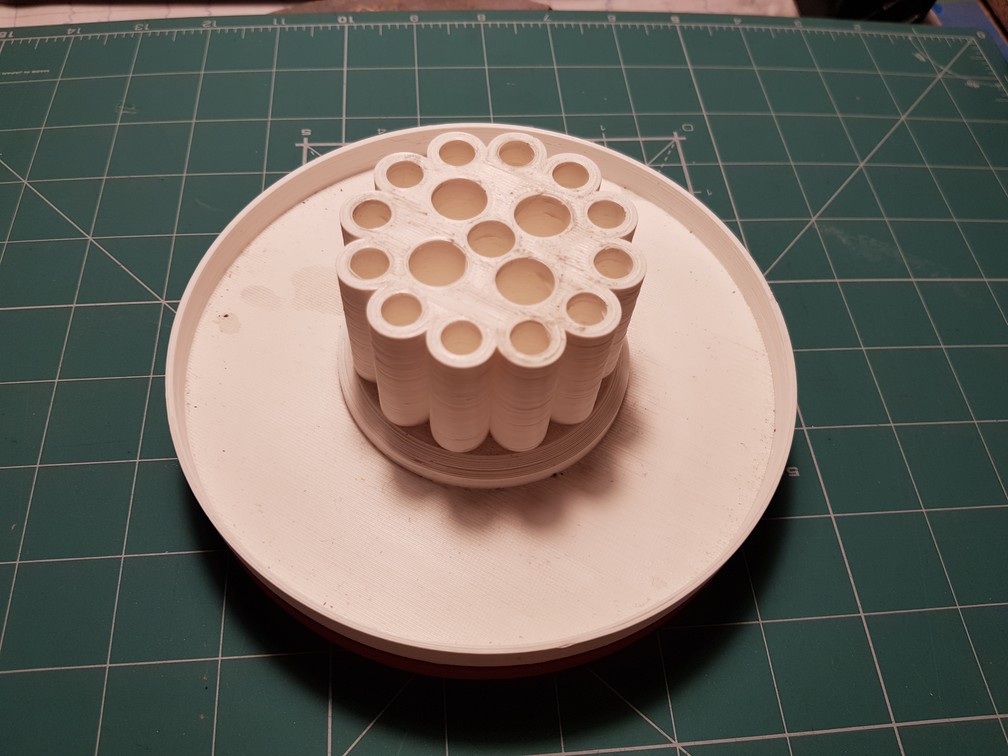 Miniatura 6 do modelo 3D Rotating tool stand