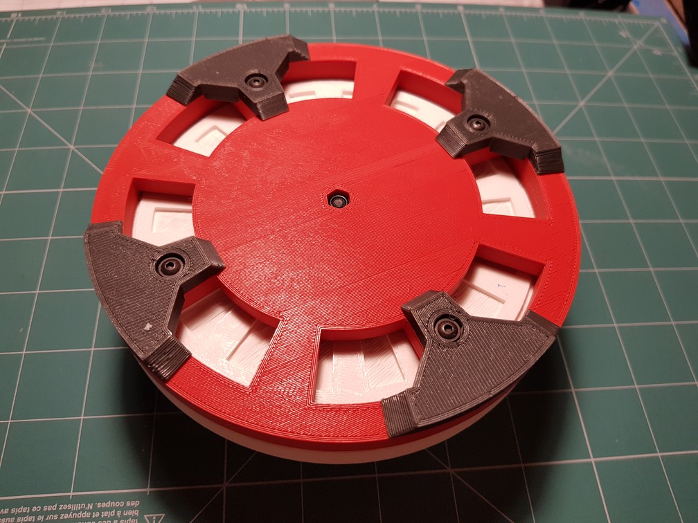 Miniatura 5 do modelo 3D Rotating tool stand