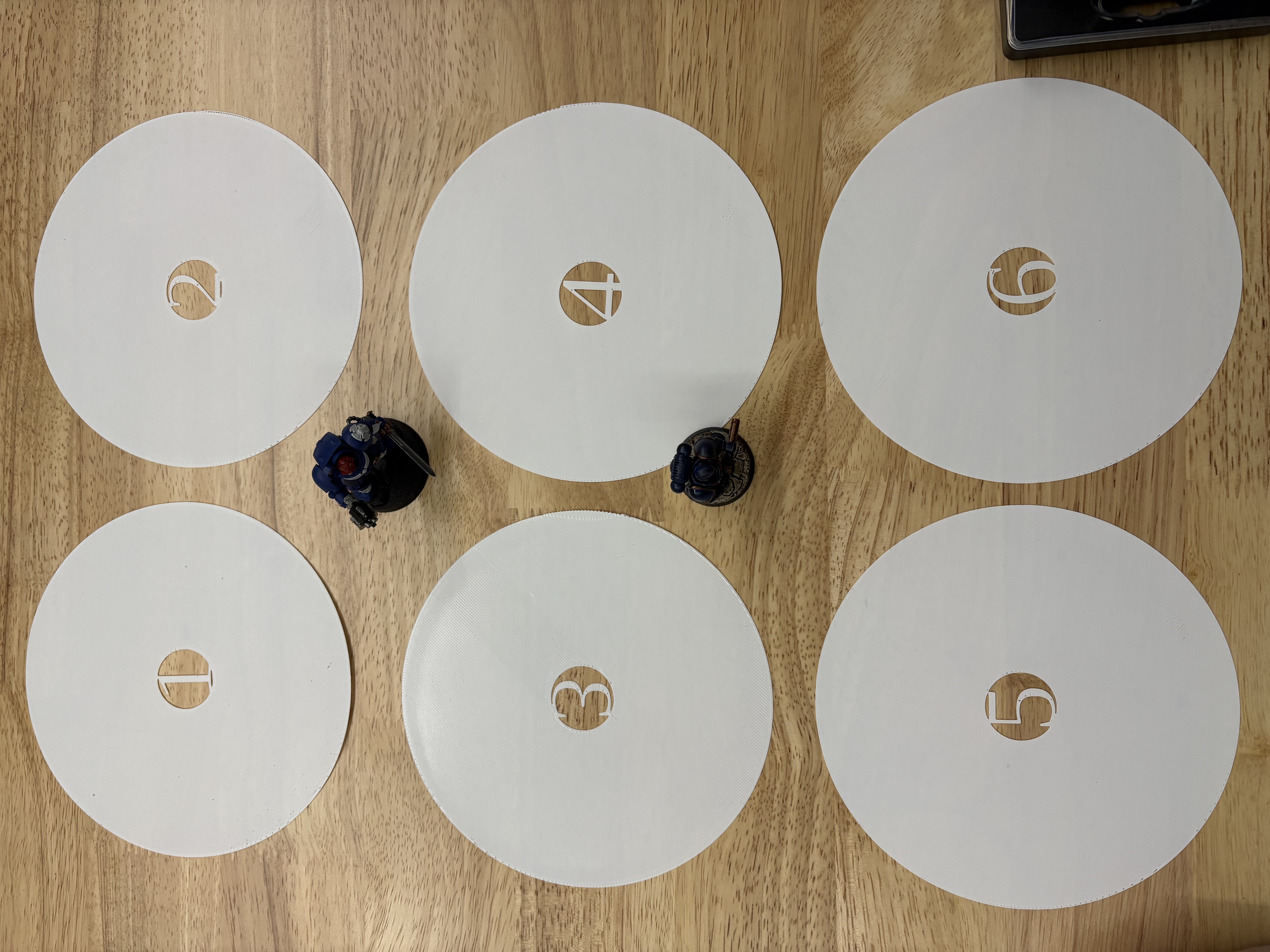 Numbered (1 - 6) Tabletop Wargame Objective Markers - 40k/AoS — thumbnail 2