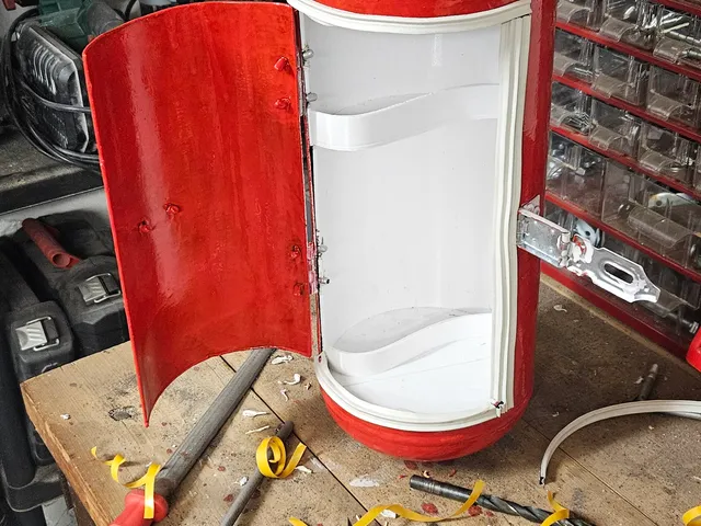 Bar for firefighters