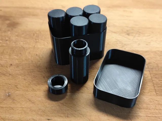 Camping spice container whit box