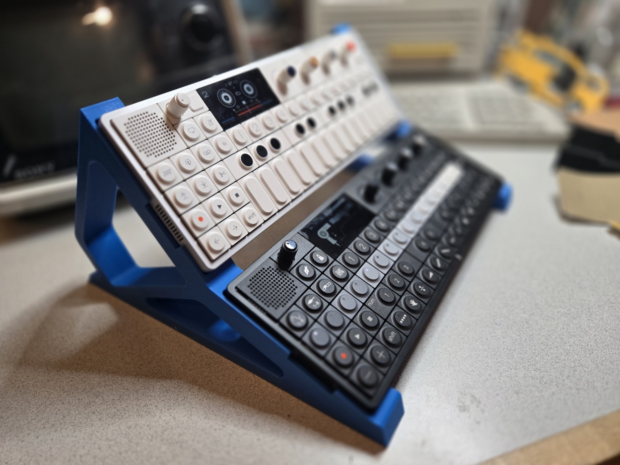 Teenage Engineering OP-1 Field and OP-XY dual performance stand — thumbnail 2