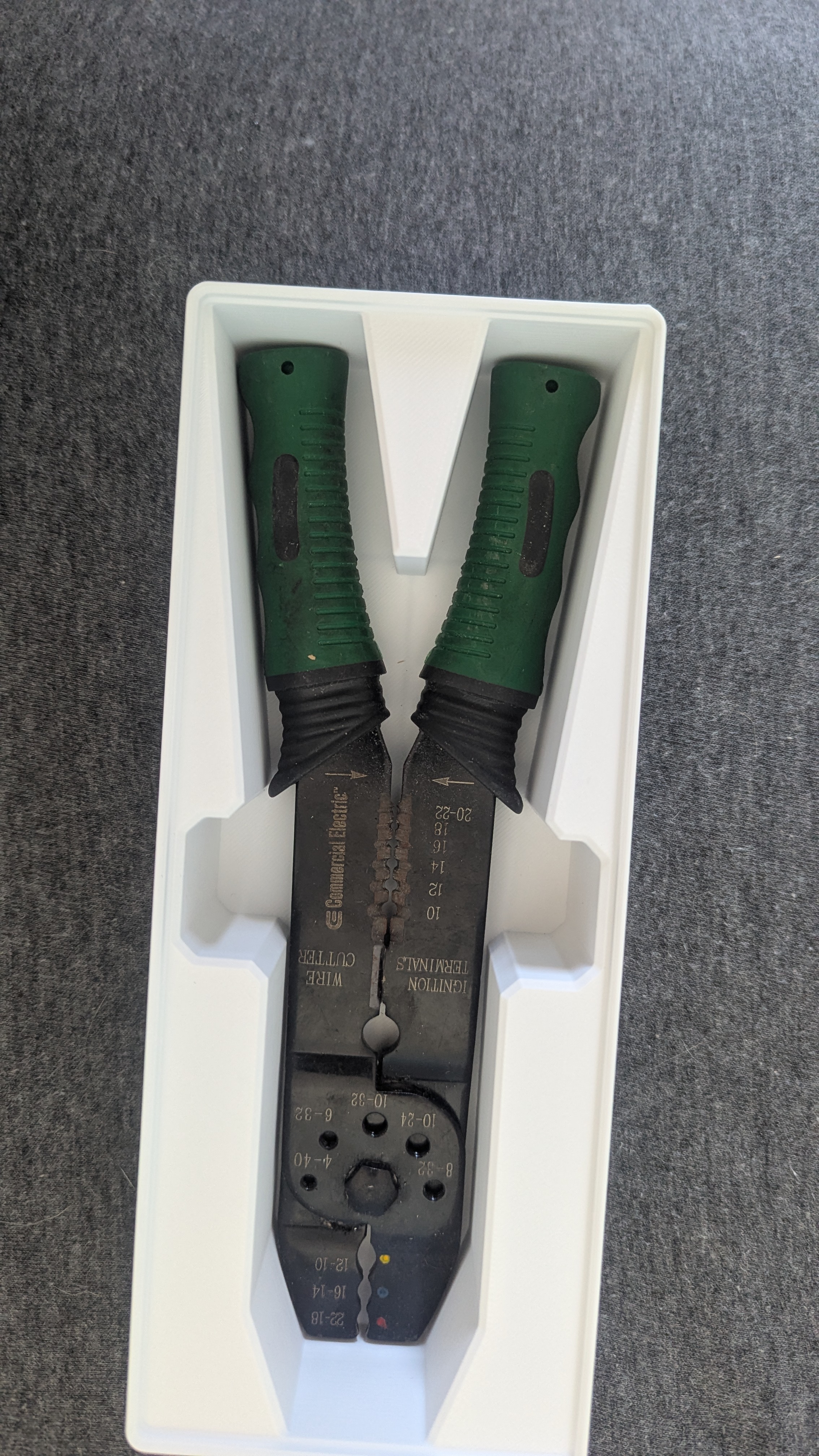 Miniatura 2 do modelo 3D Gridfinity Bin for Wire Stripper multi-tool