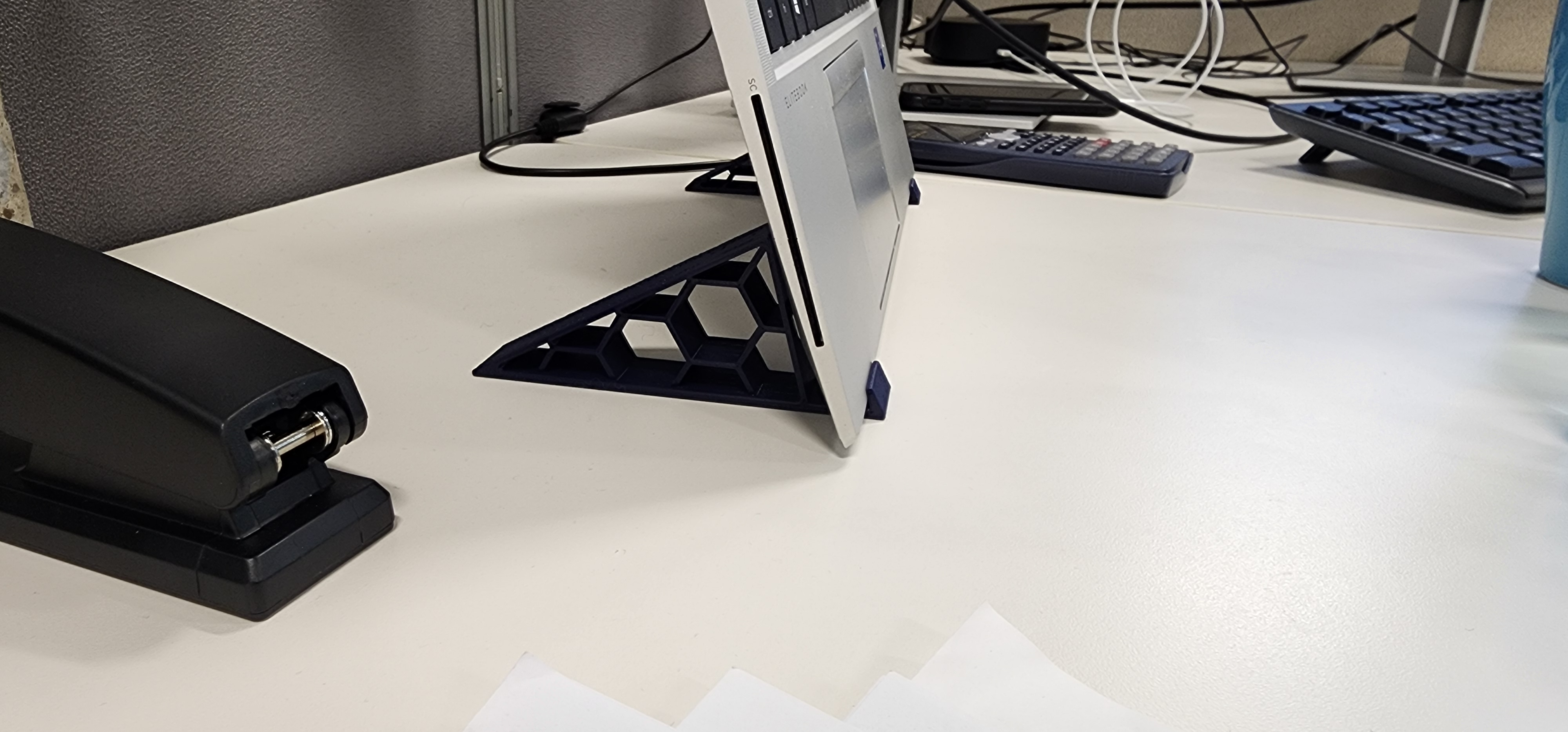 Hex Laptop Stand