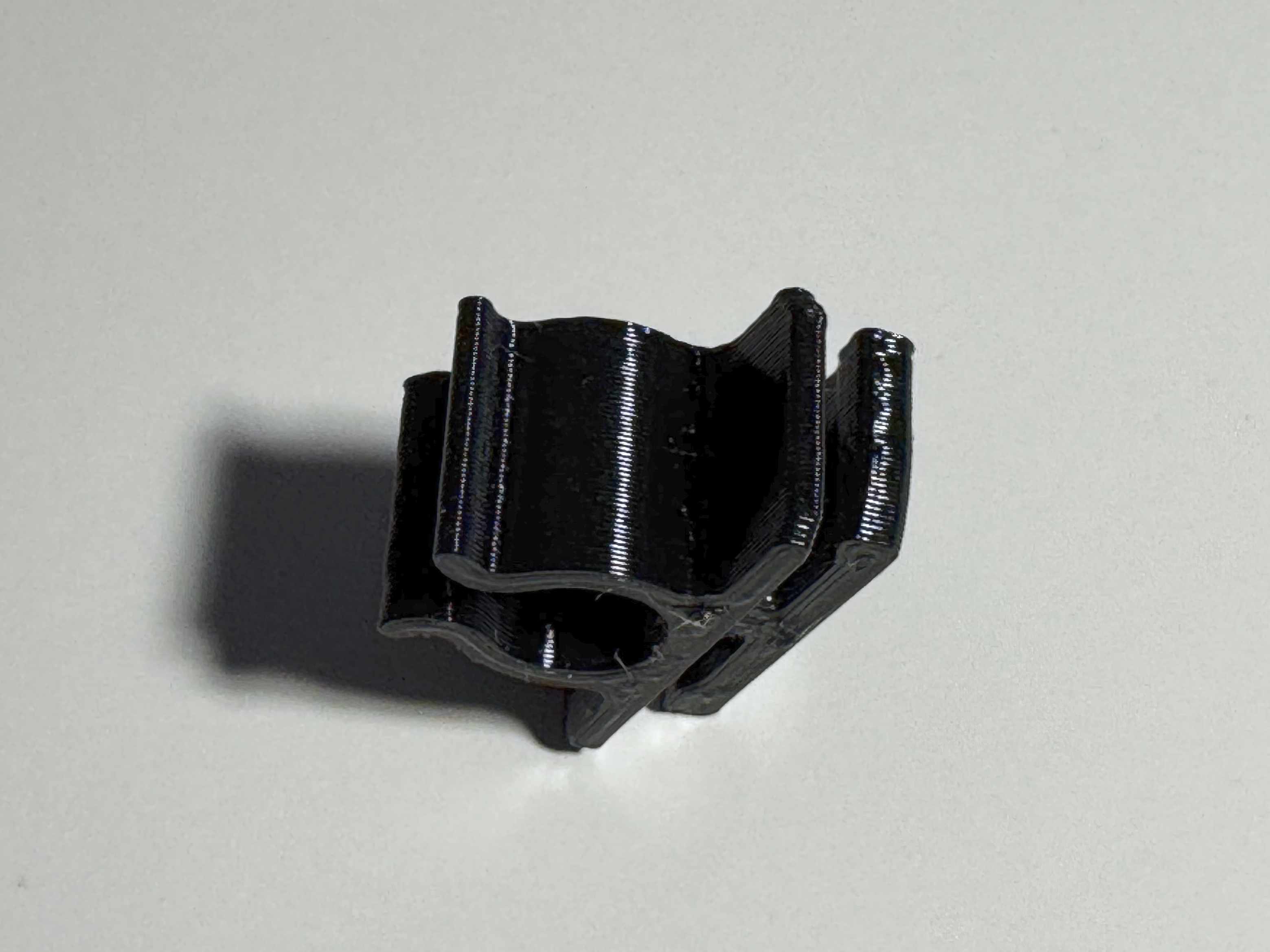 6mm Cable Clip for 30x30mm Aluminum Profiles