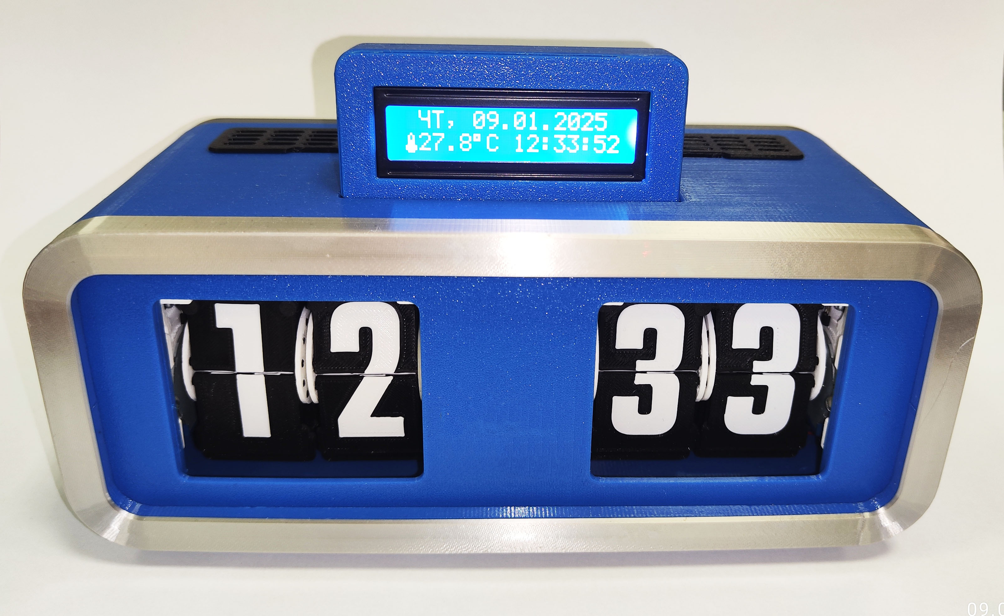 Split-Flap Clock - Flip Clock v2 Remix