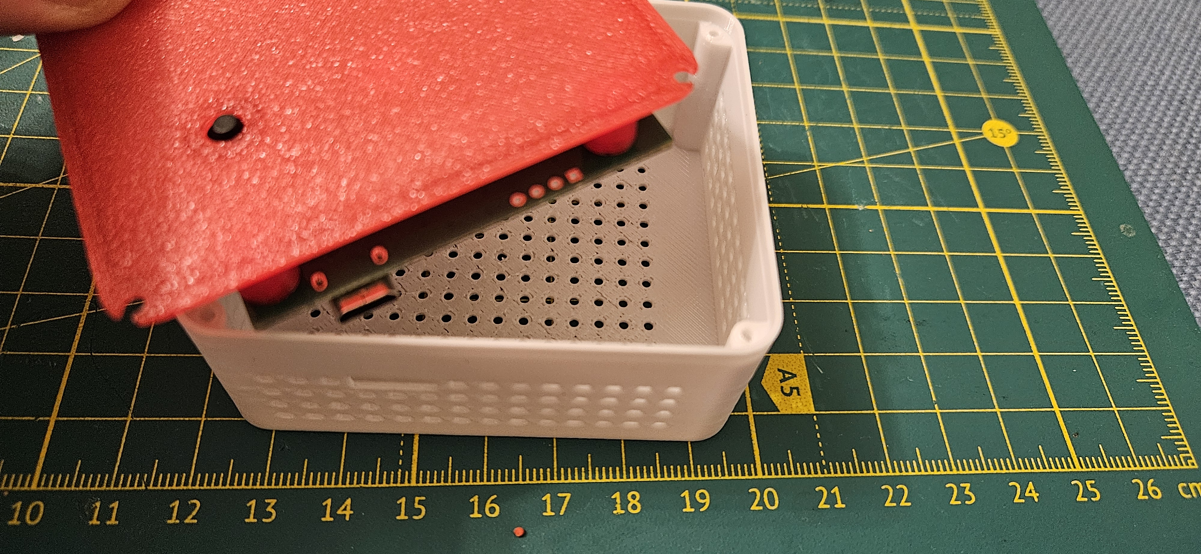 Co2 sensor housing — miniatura 3
