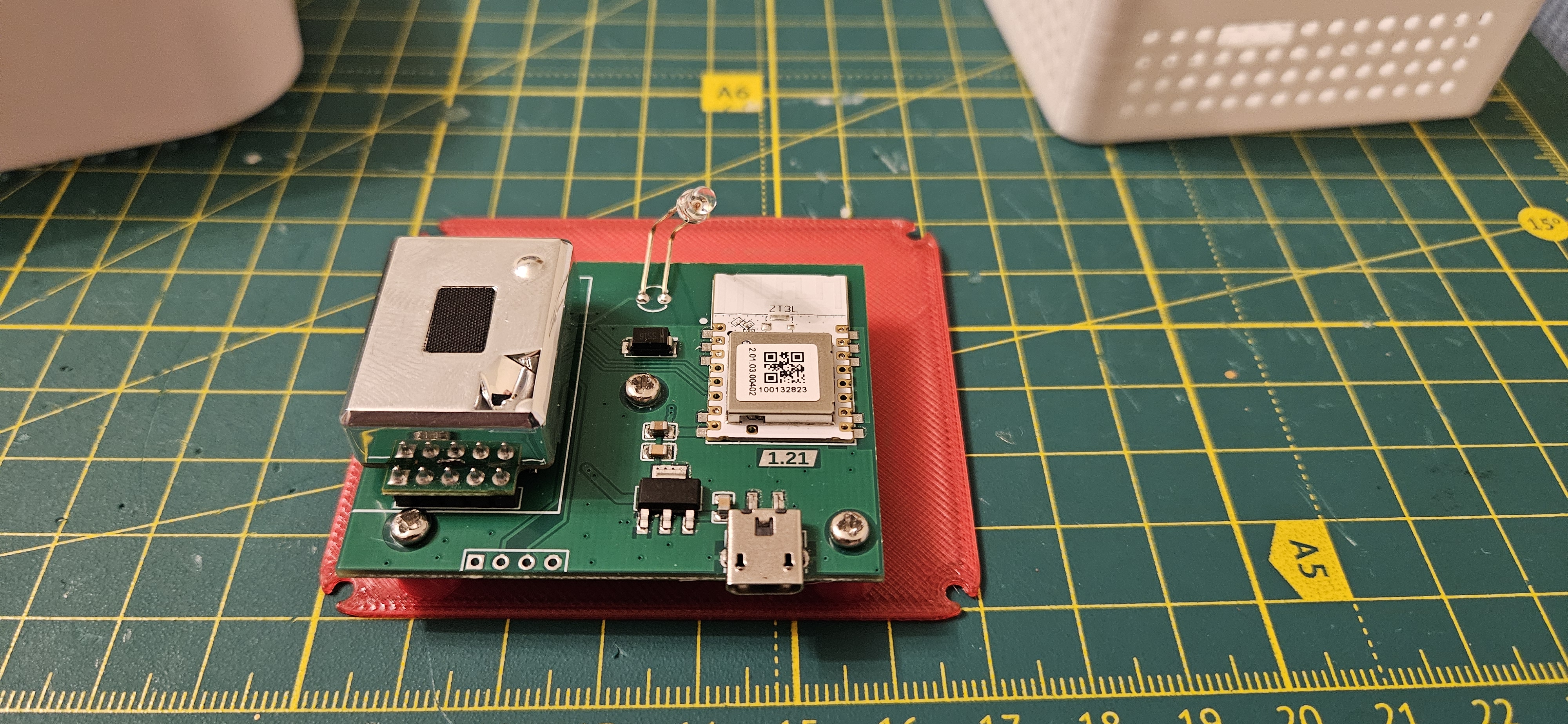 Co2 sensor housing — miniatura 5