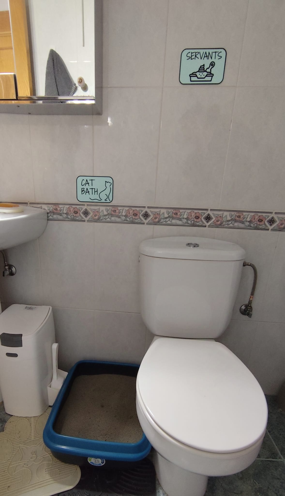 Wallart CAT bath