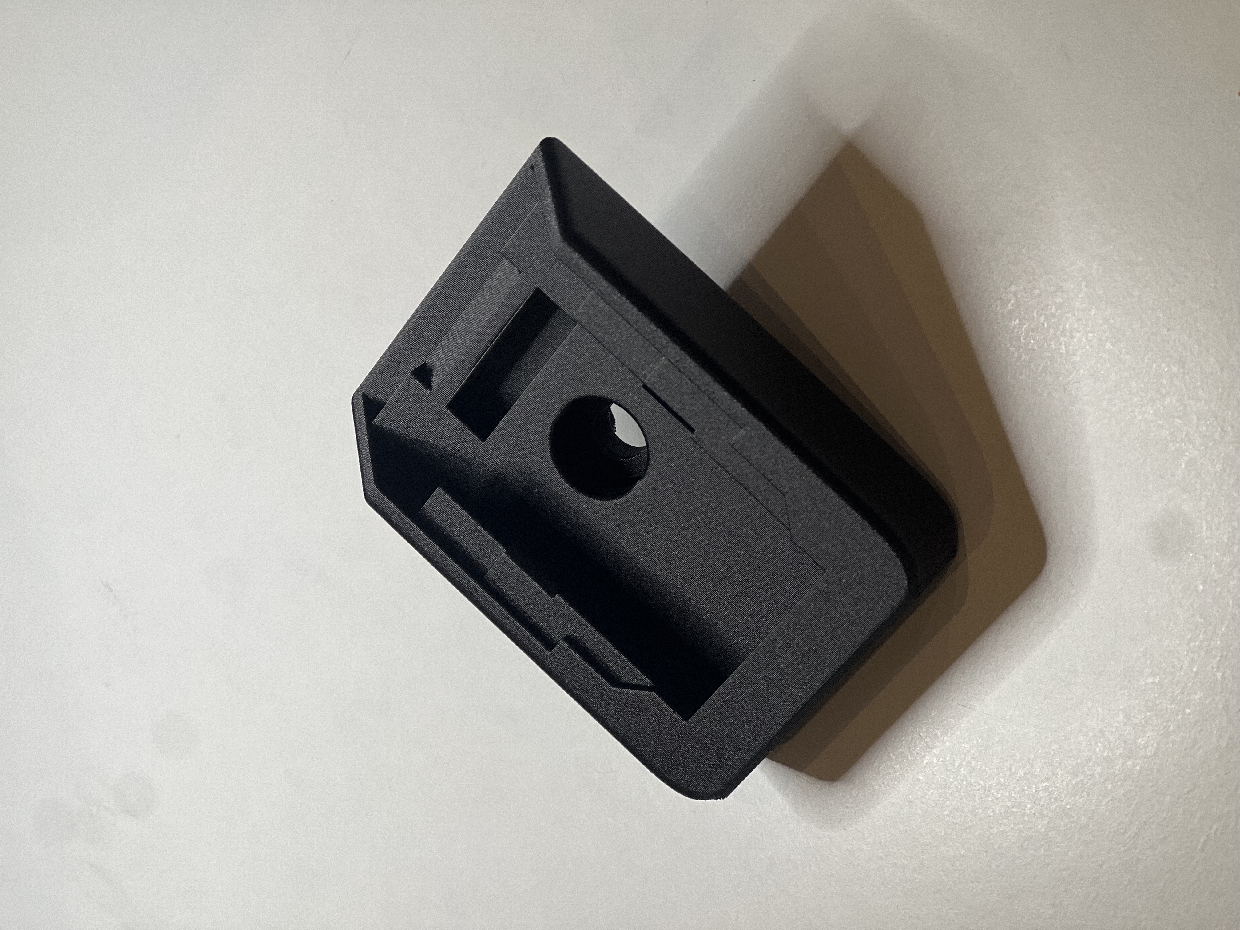 Qbrick dewalt battery mount