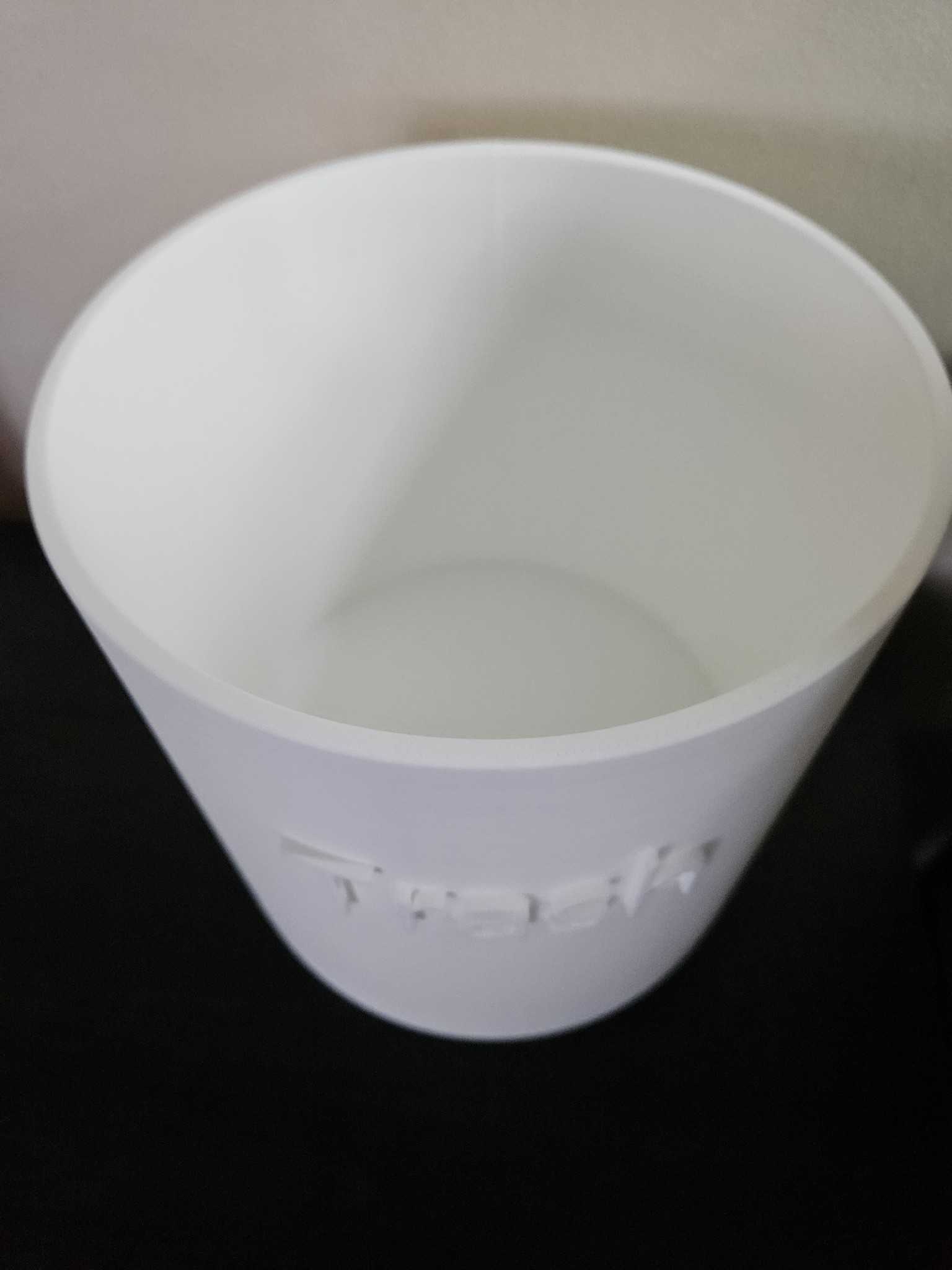 Trash Bin