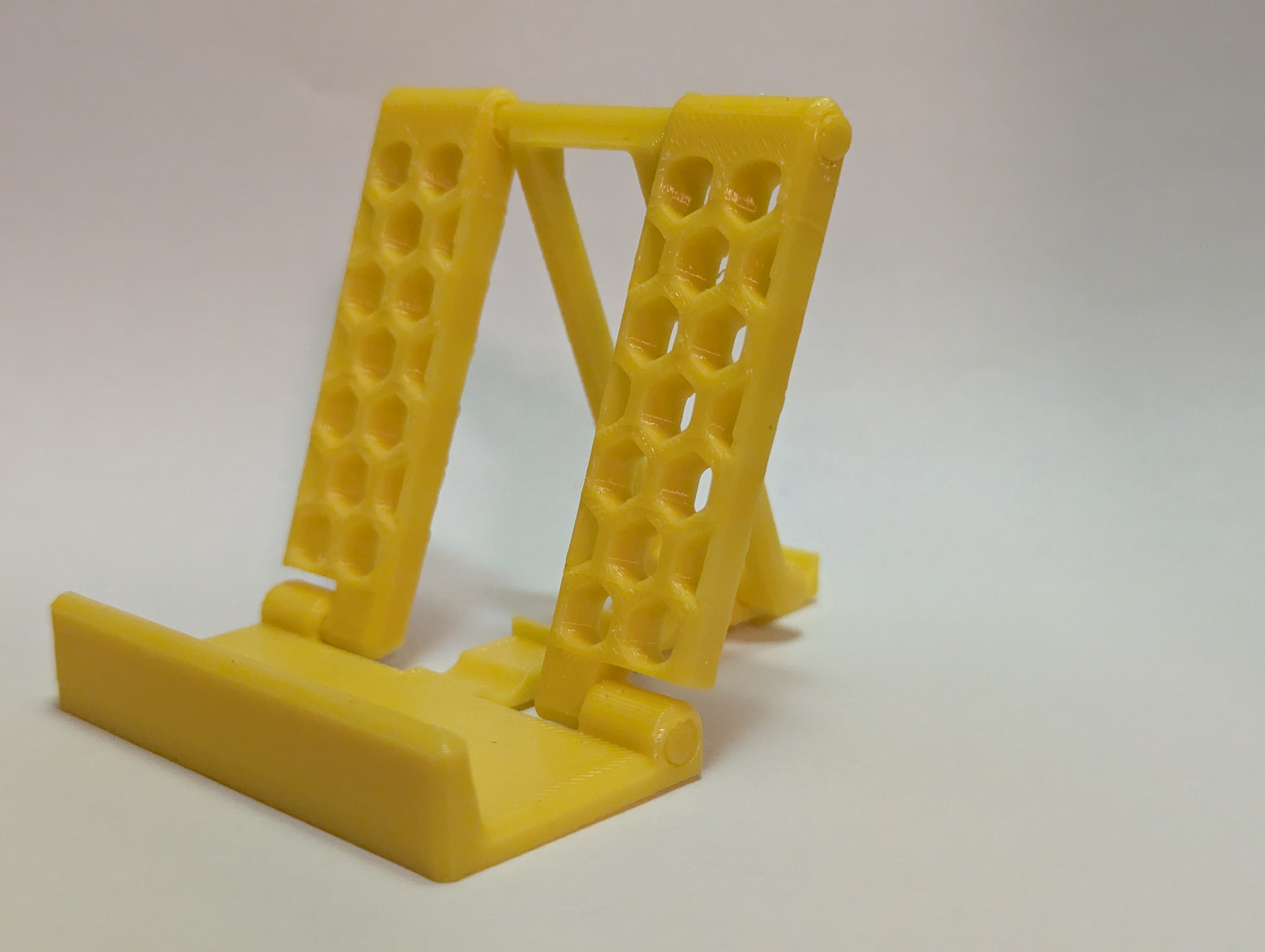 Foldable Phone Stand - Print-in-place