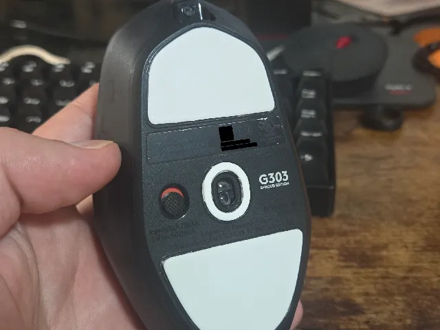 Logitech G303 Shroud Edition Skates