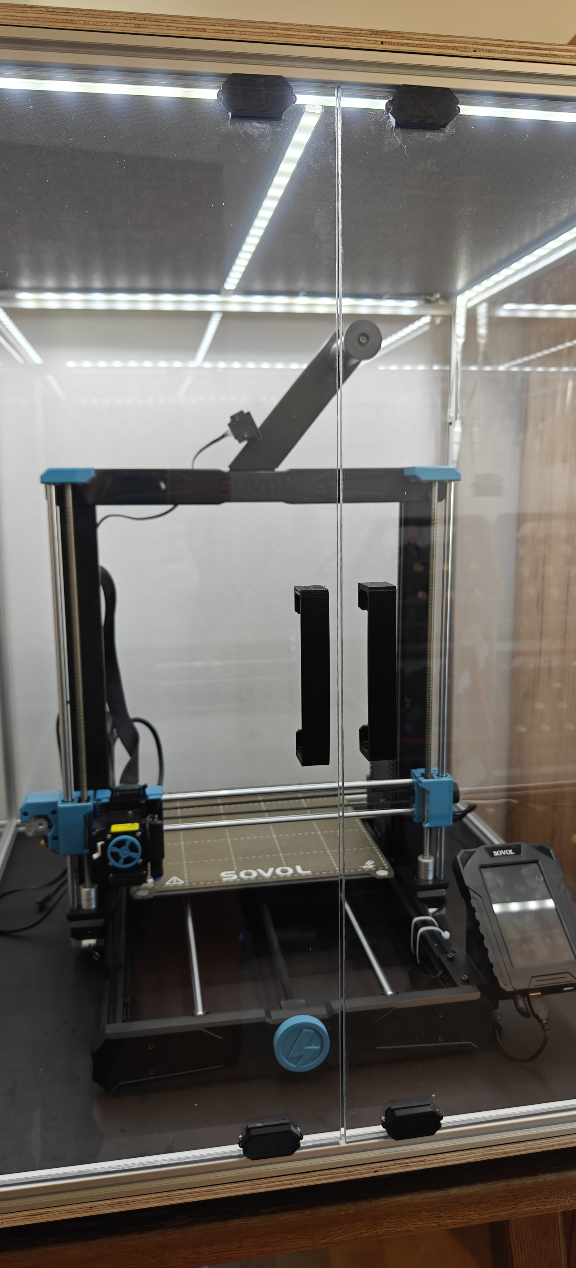3D Printer Enclosure Case Magnetic Door Lock 3D Drucker Gehäuse magnetische Türverriegelung Bosch 2020 Nut6