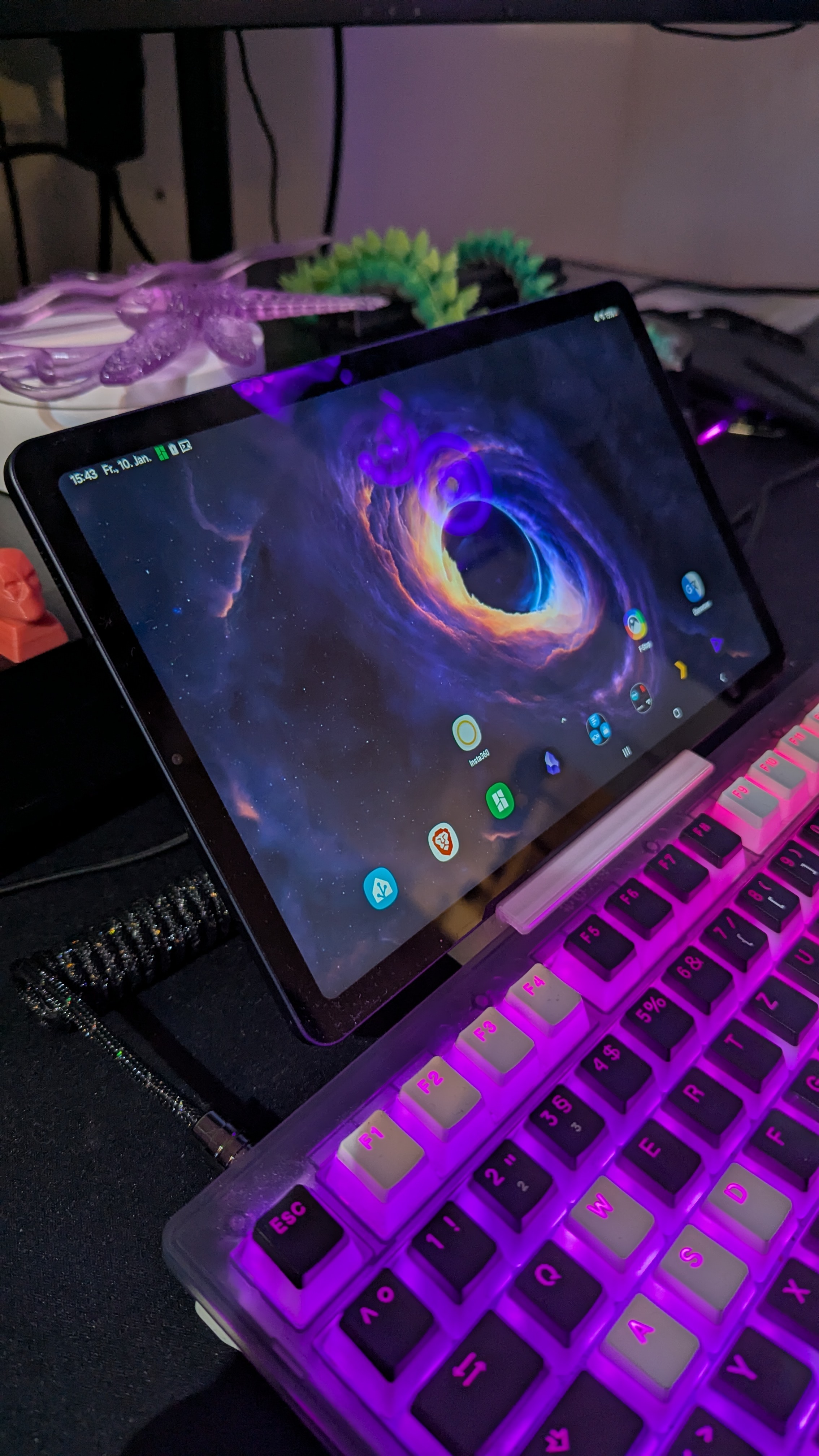 Wooting 80HE Phone - Tablet Holder