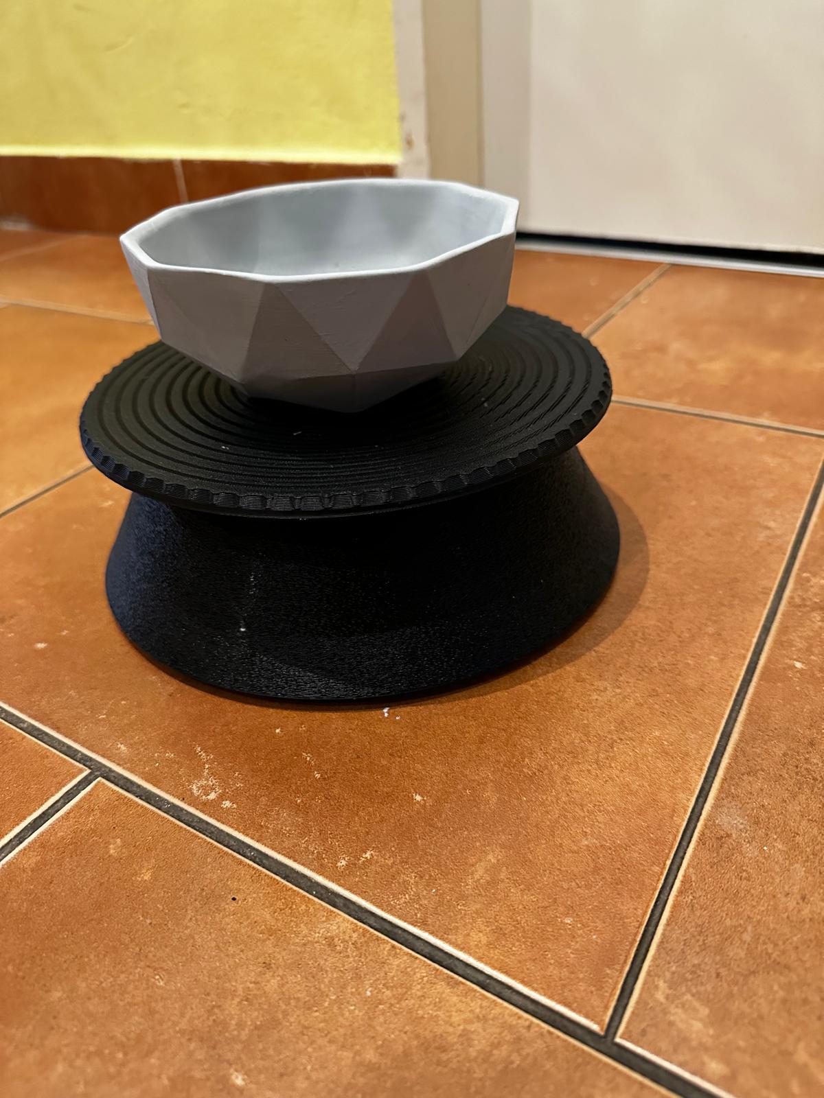 Turning decorative table