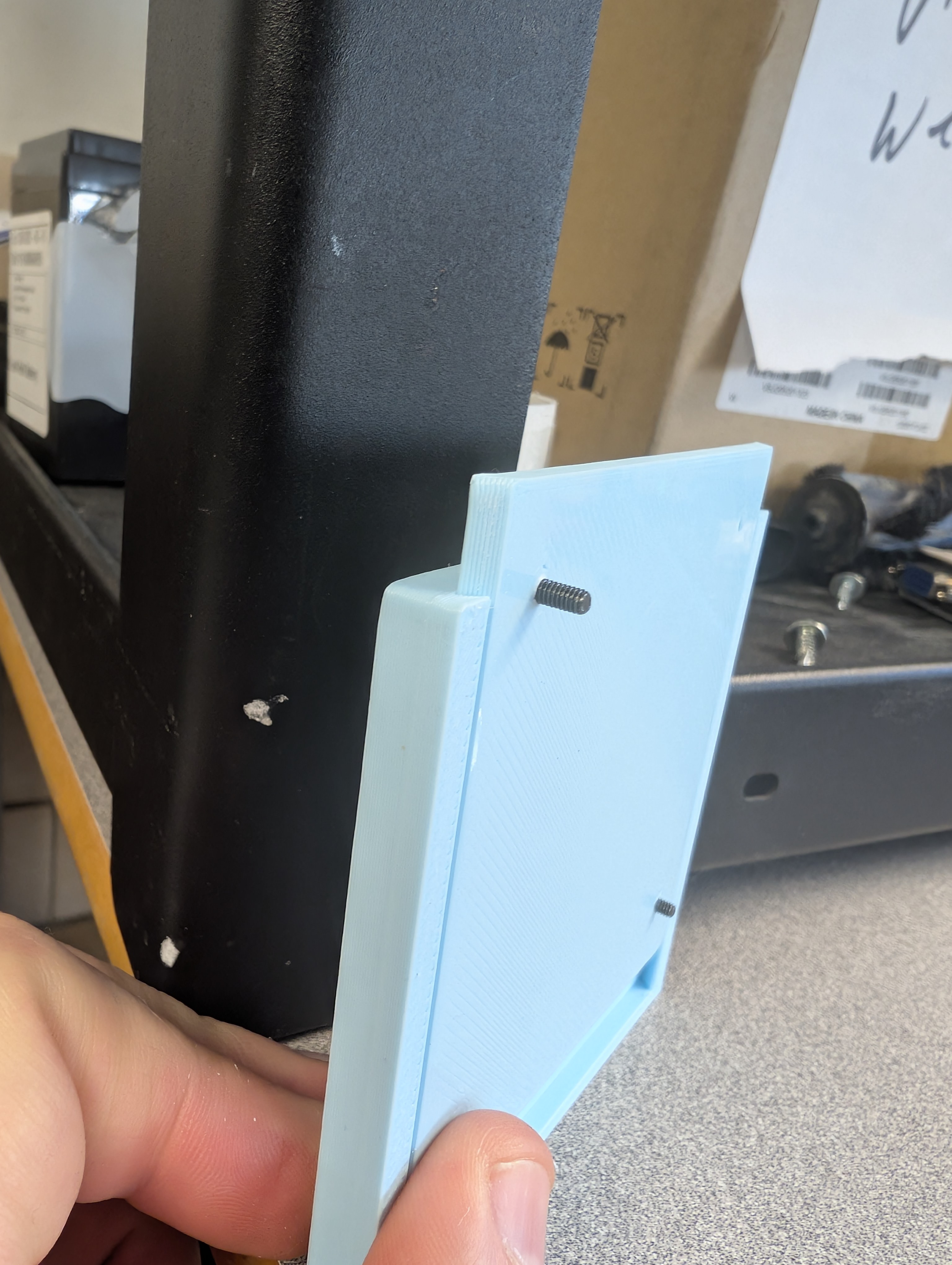 Dell Dock invisable mount