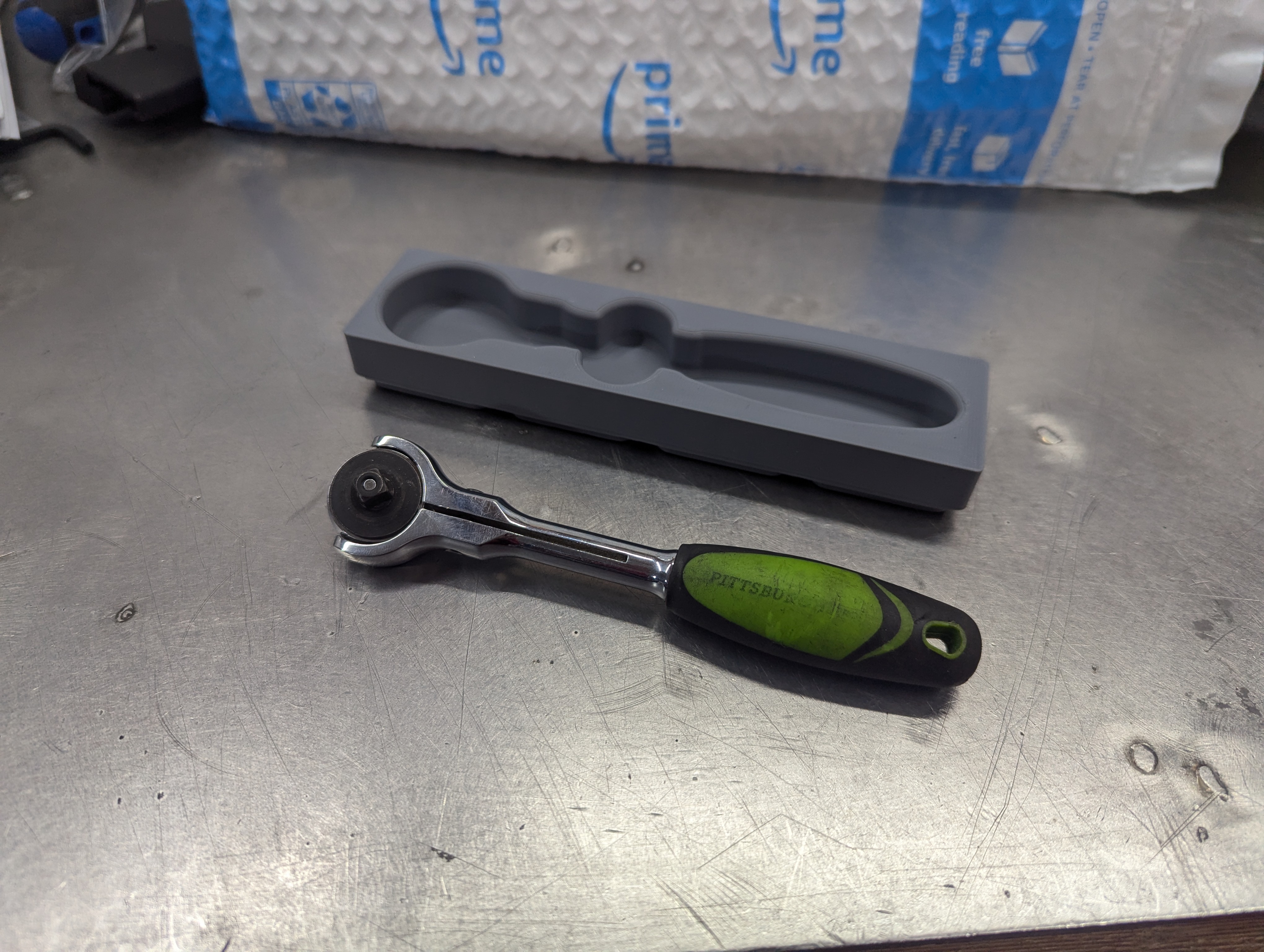 Gridfinity Harbor Freight (Pittsburgh) 1/4" swivel ratchet soft handle