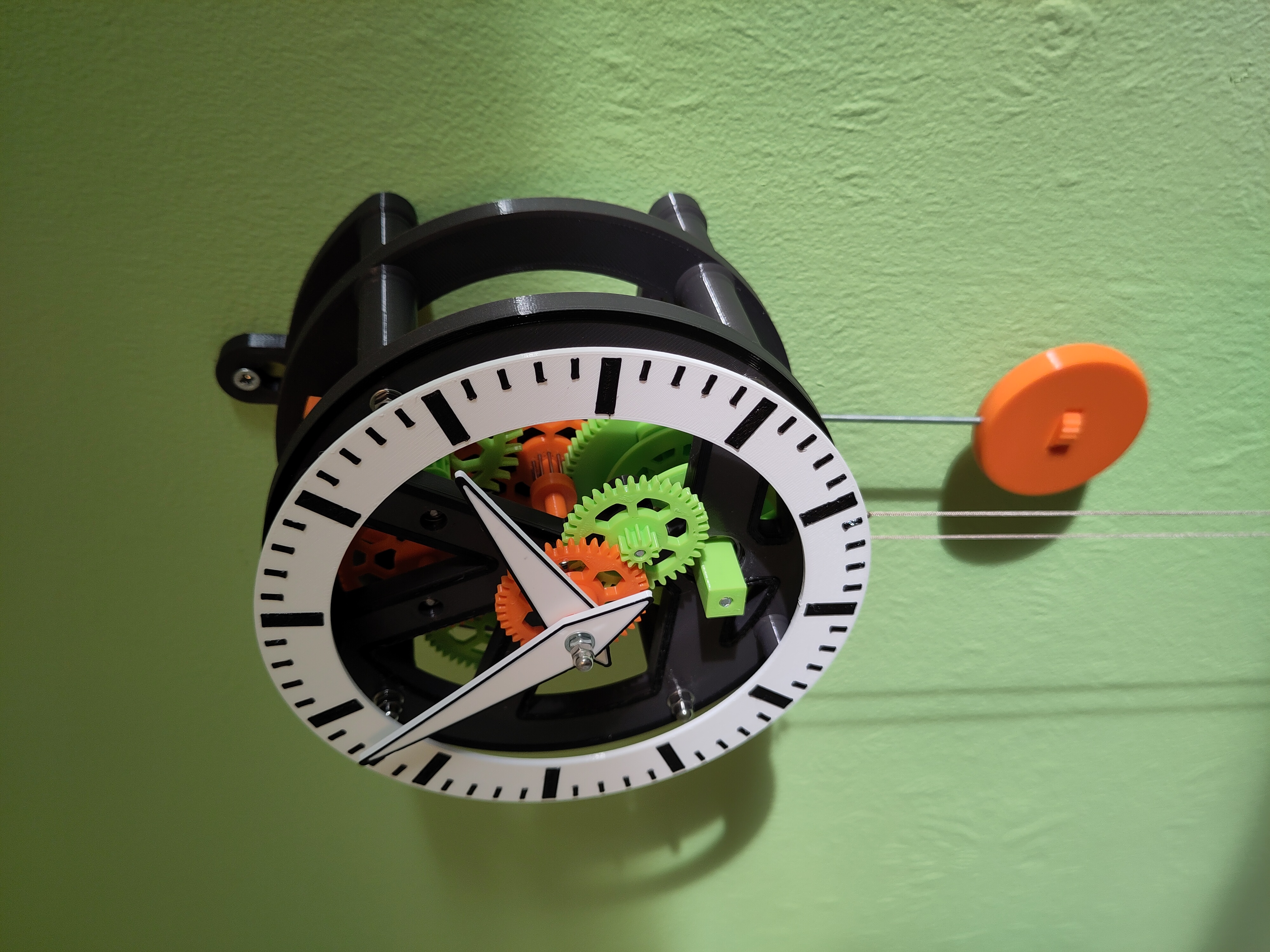 Miniatura 3 do modelo 3D Small Eight Day Pendulum Clock