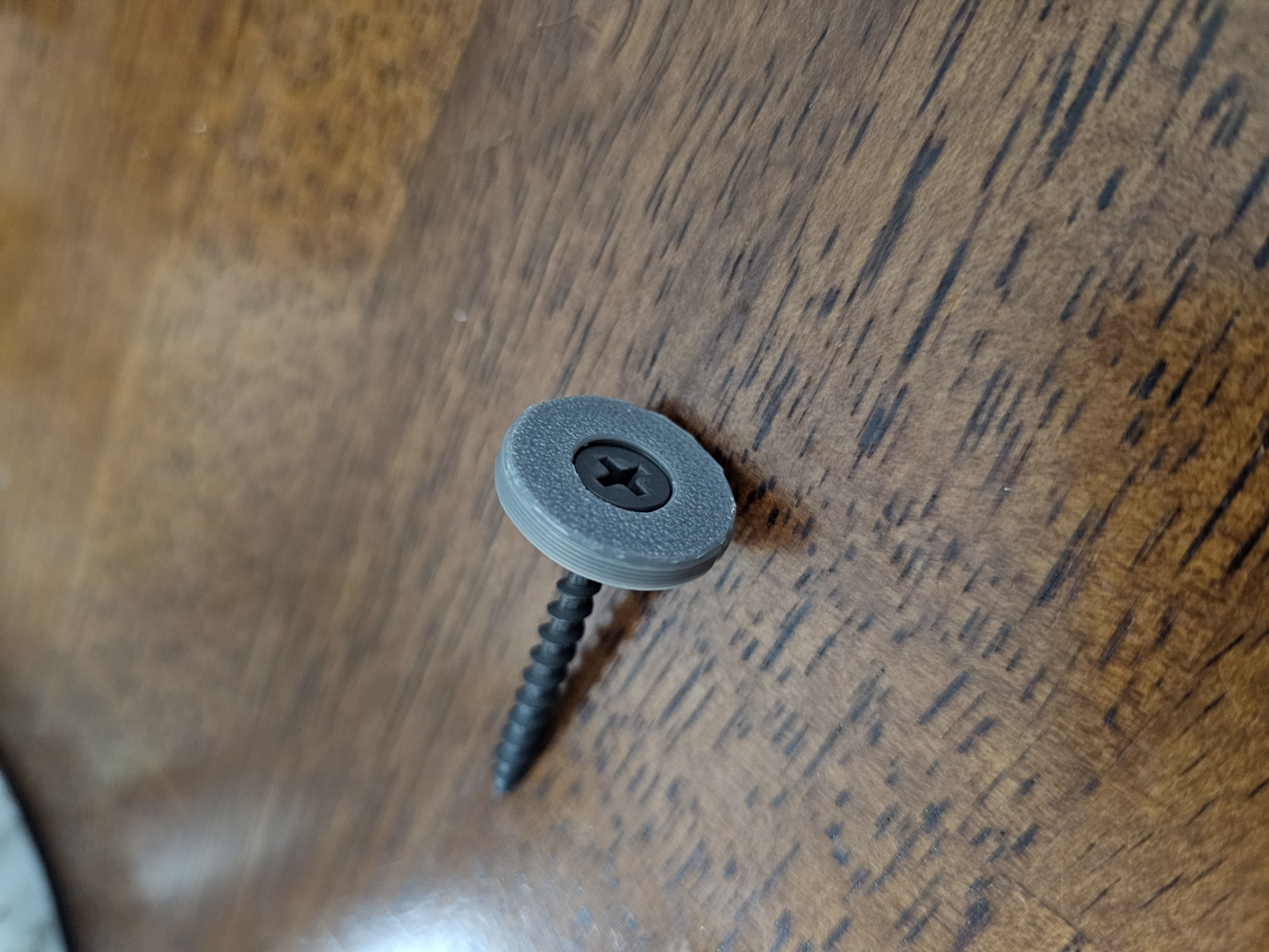Drywall screw countersink