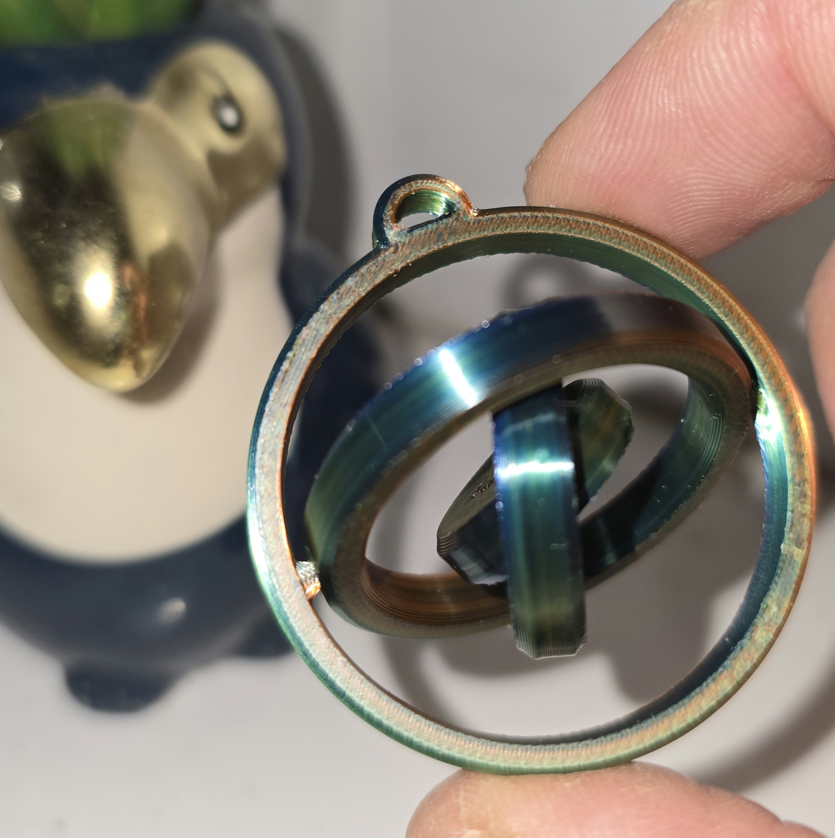 Gyro Spinning fidget keyring