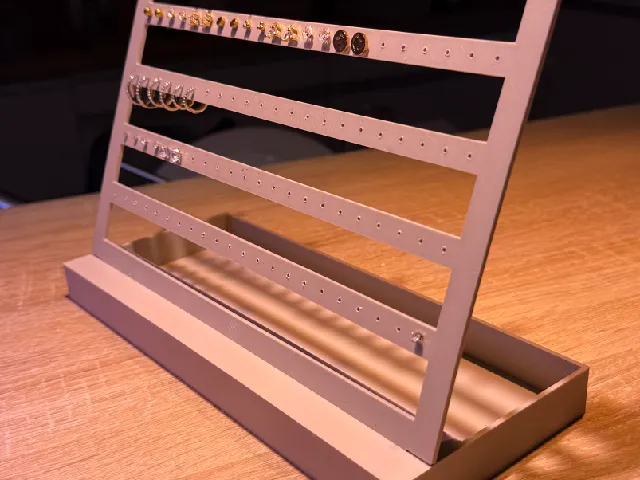 Holder for jewellery (earrings, chains, rings)