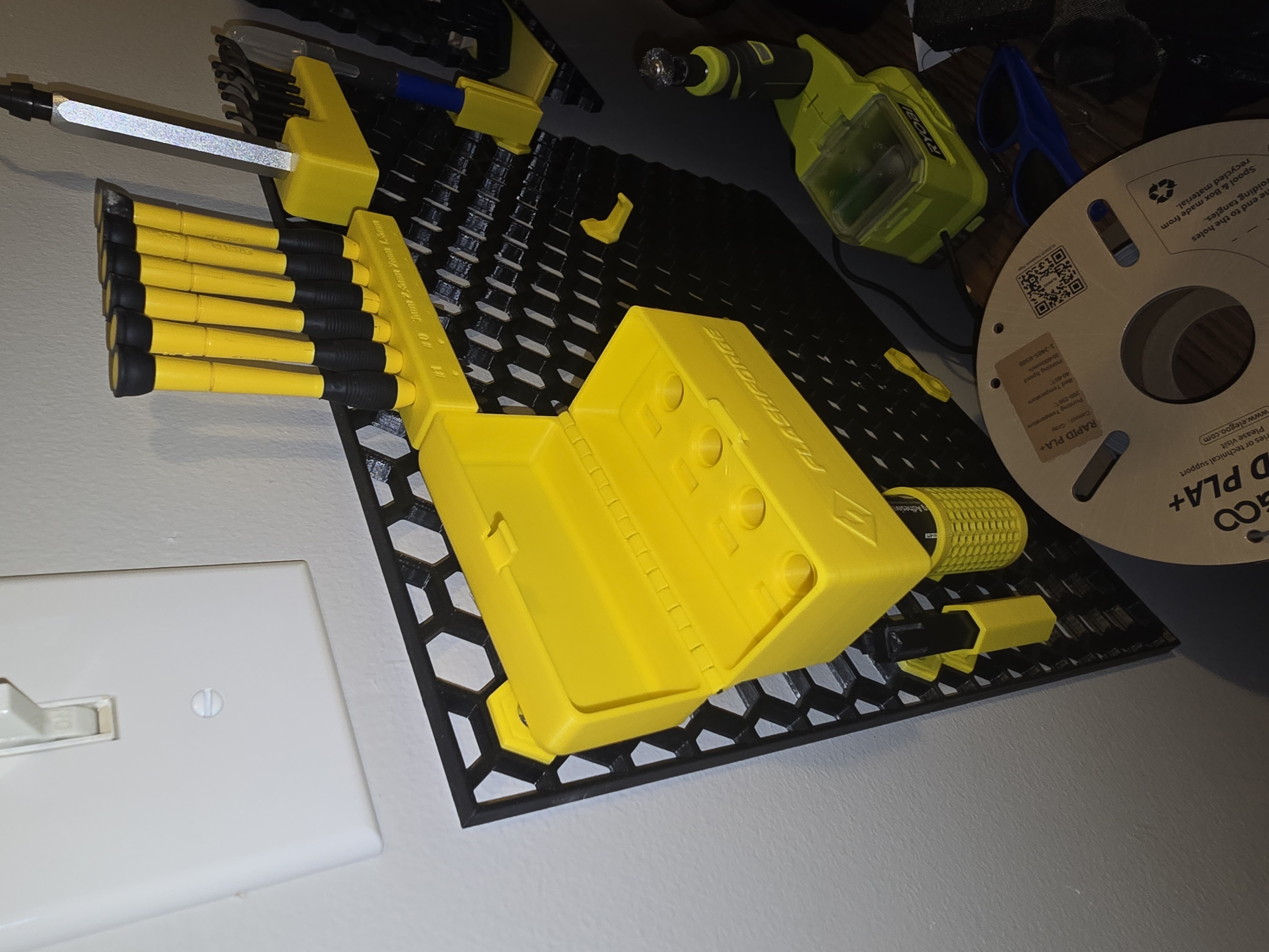 Flashforge Nozzle box Mount for HSW 3D model thumbnail
