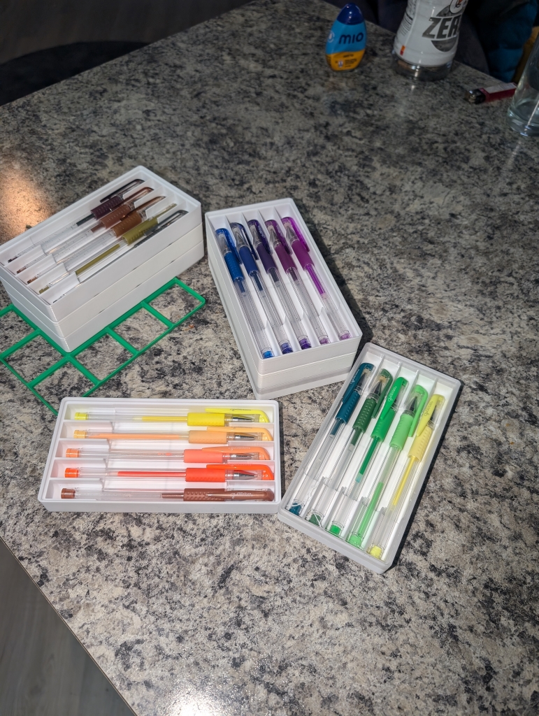 Gridfinity Stackable Pen Tray