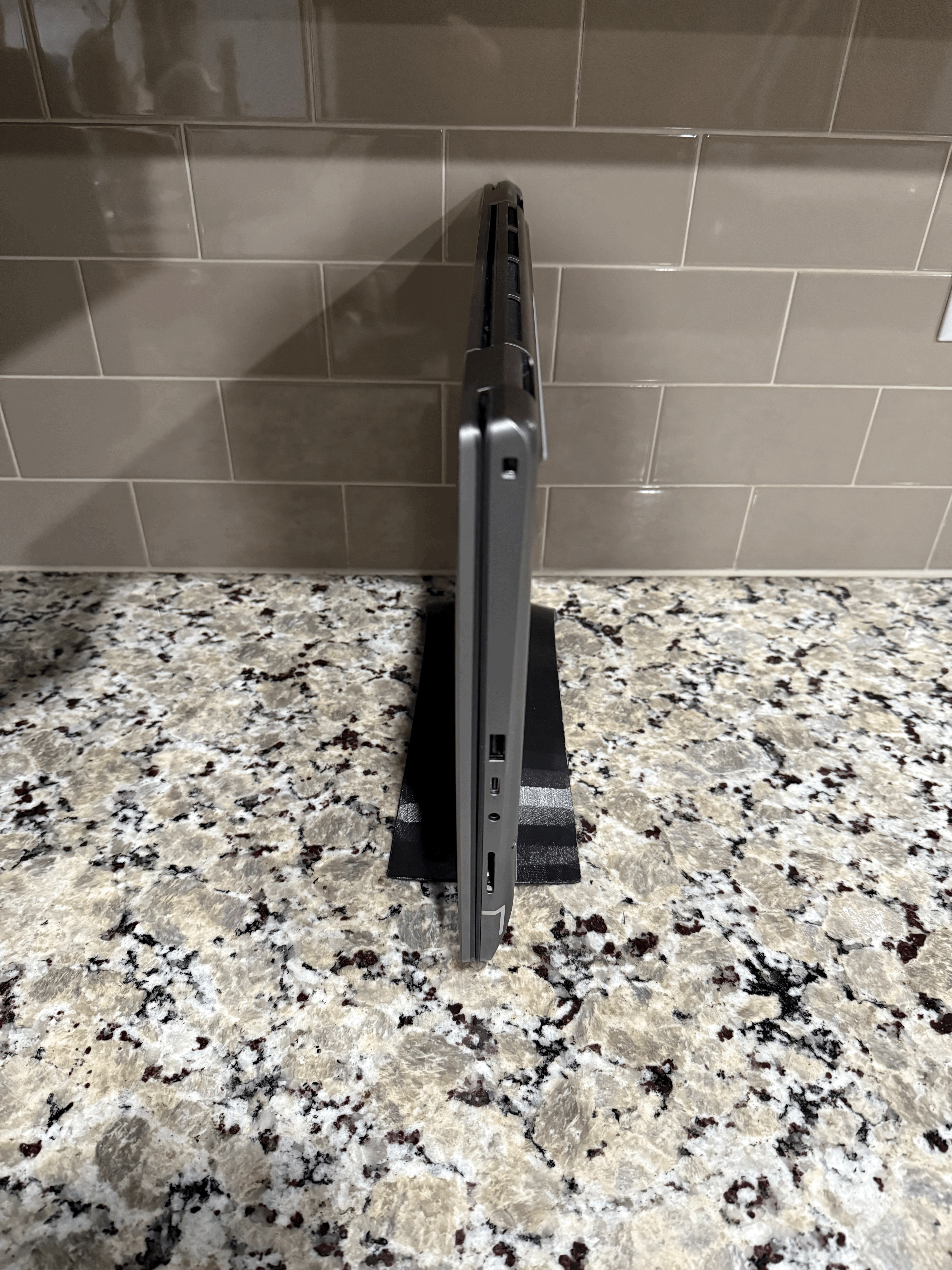 Arc Vertical Laptop Stand — miniatura 9