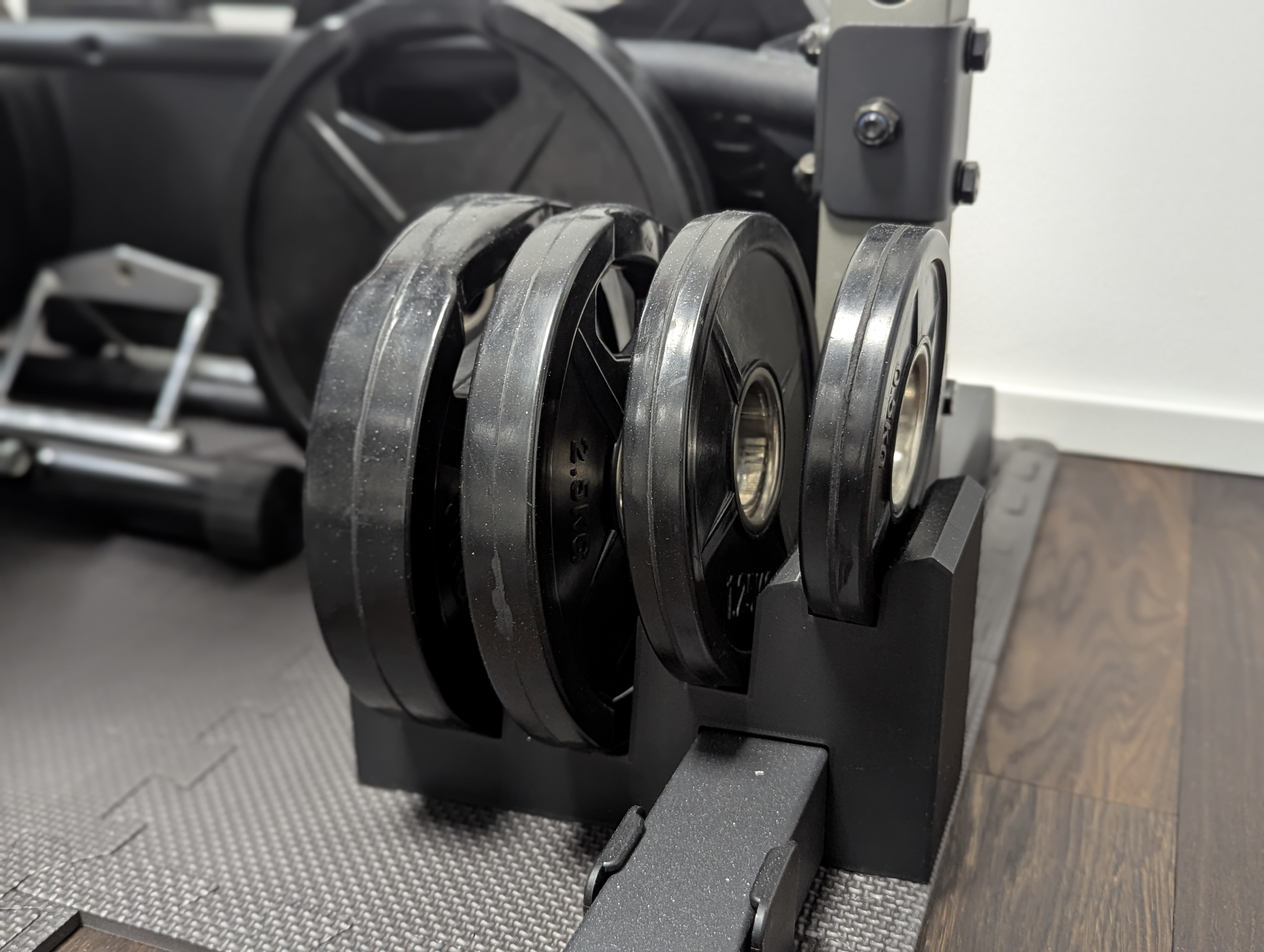 Barbell plates rack