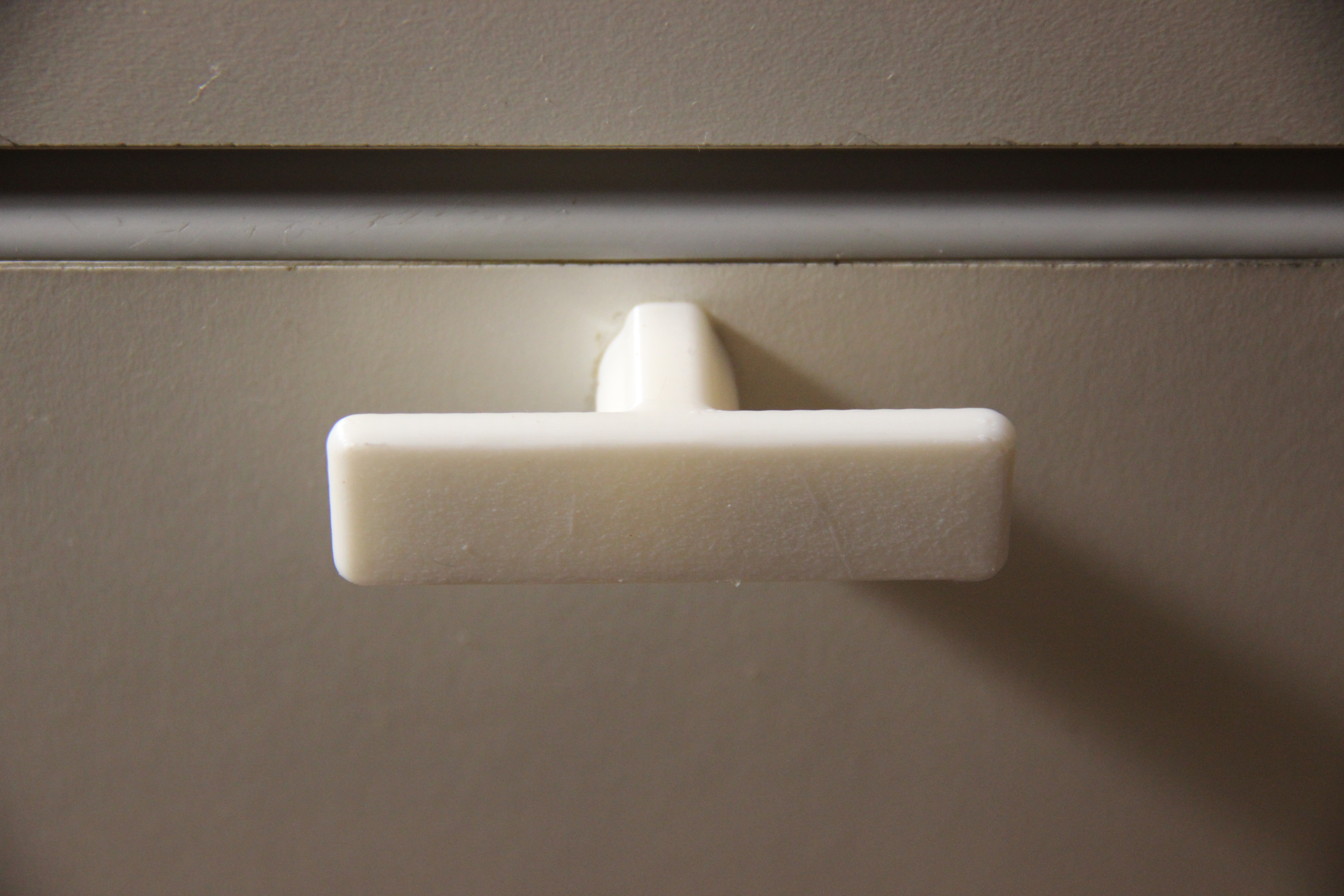 Miniatura 4 do modelo 3D Handle for drawer/door/etc