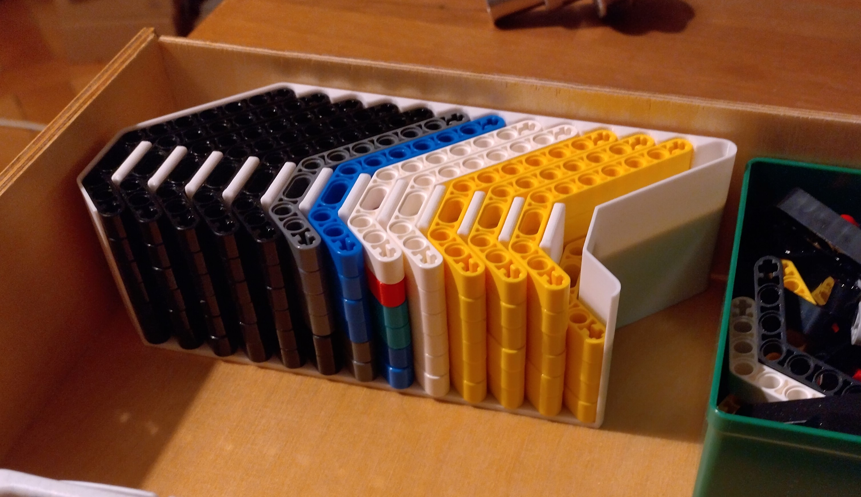 Lego Technic Liftarm 32009 Organizer