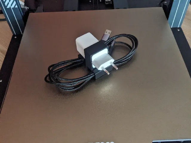 Oneplus Dash charger cable organizer