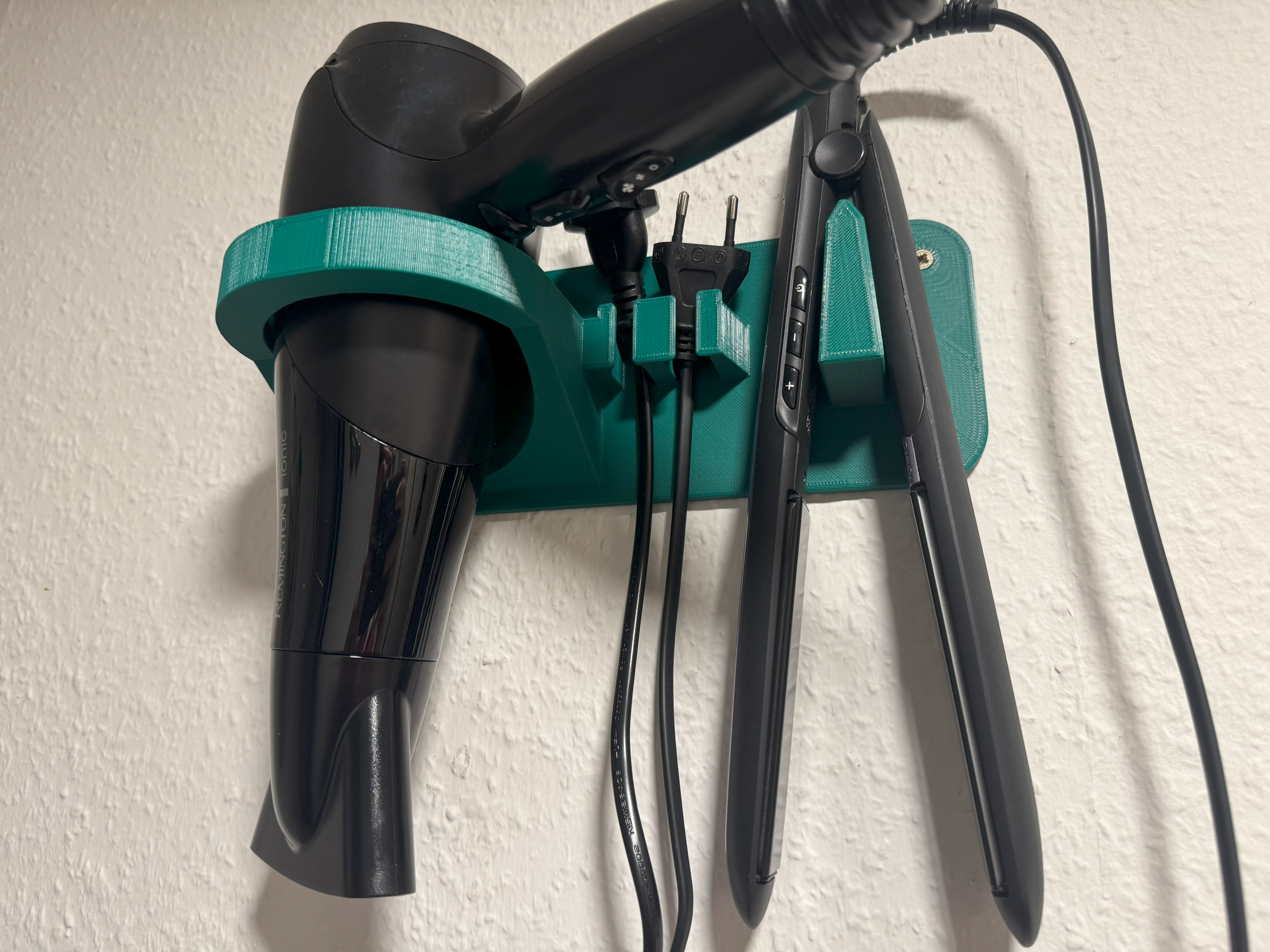 Hairdryer & Straightener Wall Mount