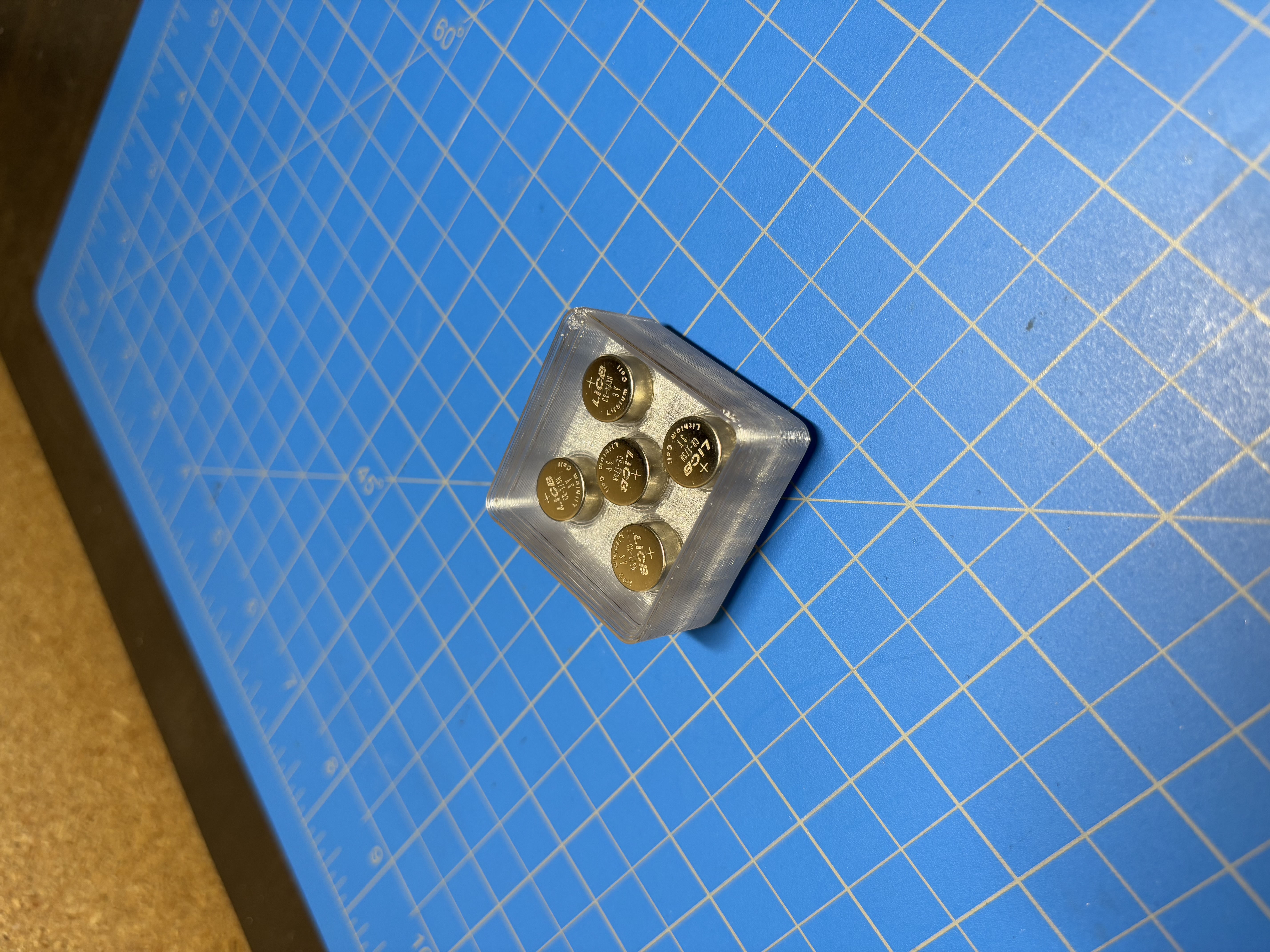 Miniatura 2 do modelo 3D Gridfinity CR1/3N Battery Holder Stackable