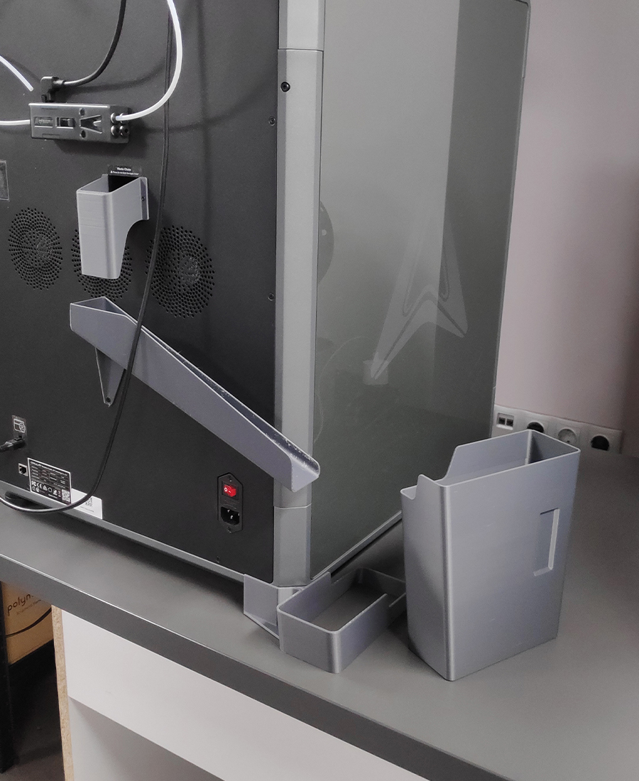 K2 Plus - Left poop chute with removable bin
