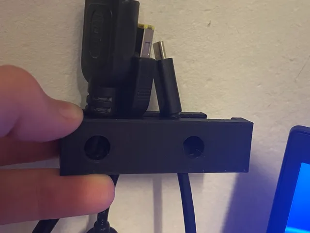 Cable holder