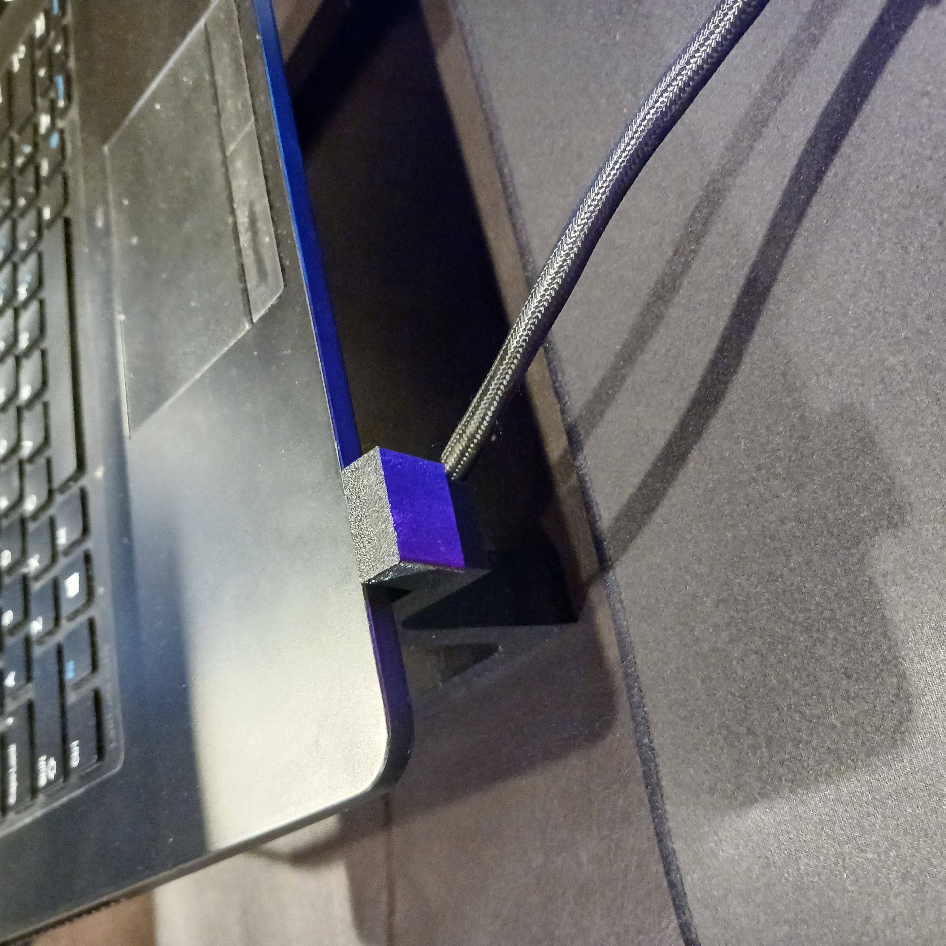 Ultimate Laptop Stand - hook risers