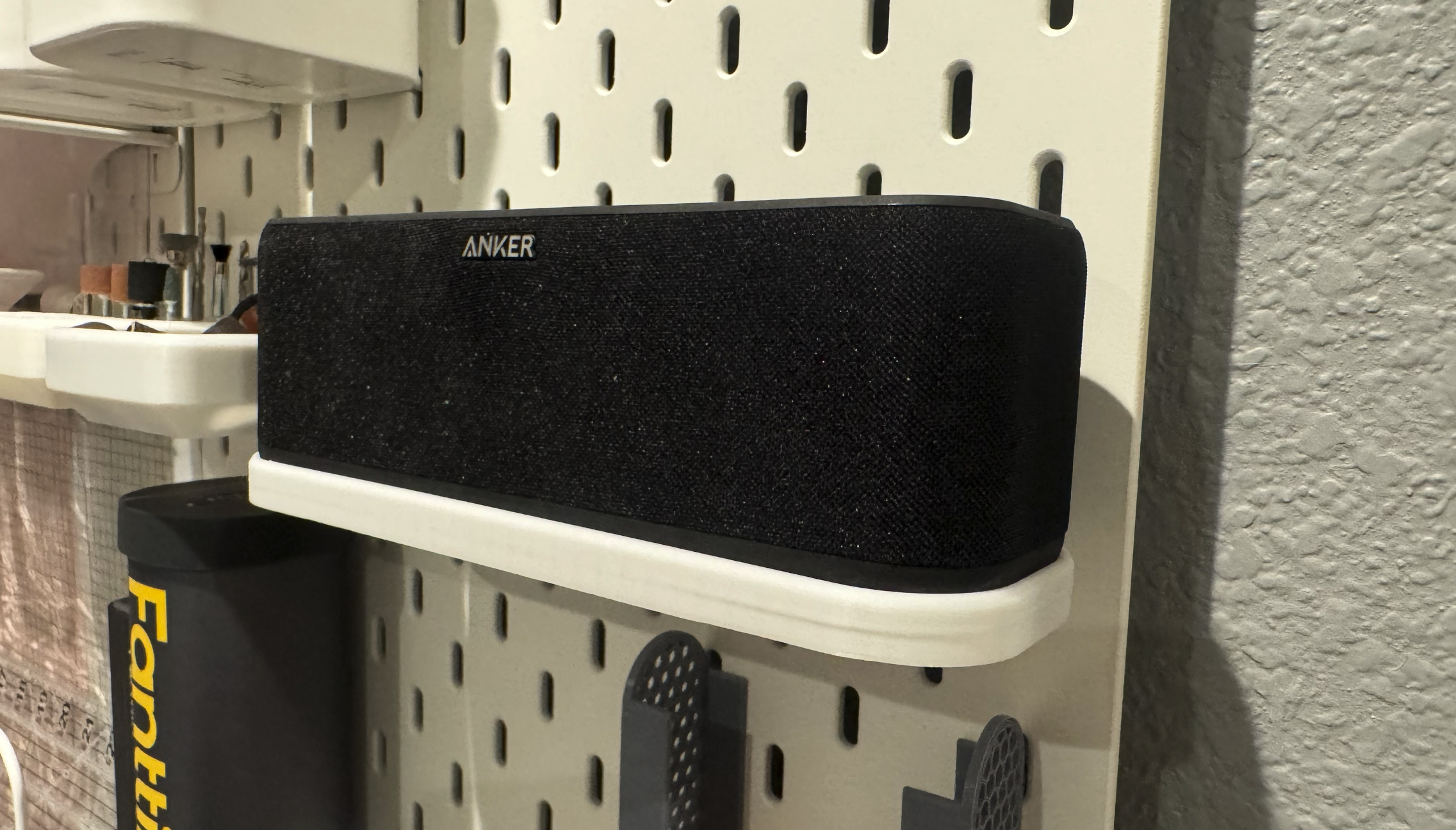 ANKER SoundCore Boost Ikea Skadis Shelf