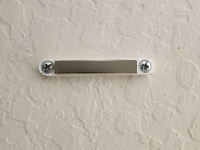 Reusable Displate Wall Mount