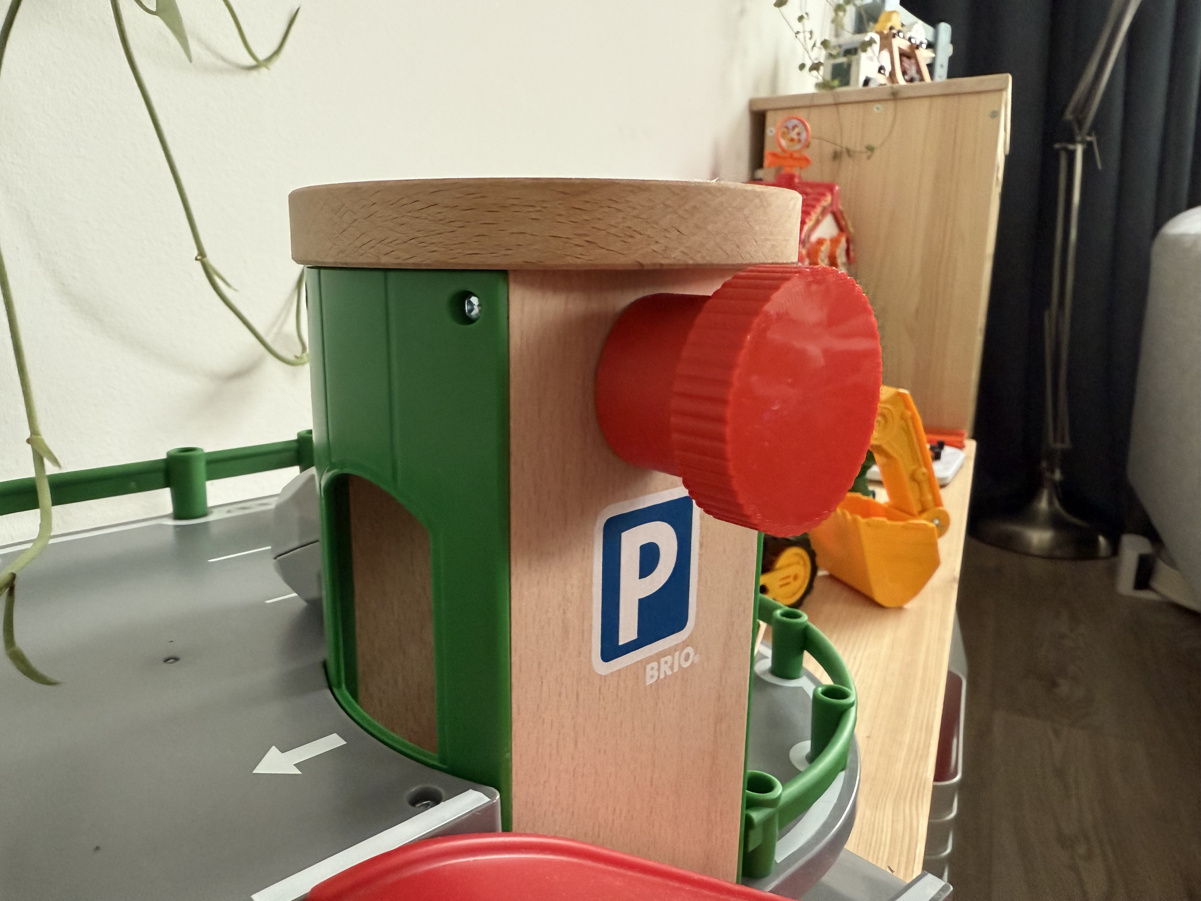 BRIO Parking Garage extended knob