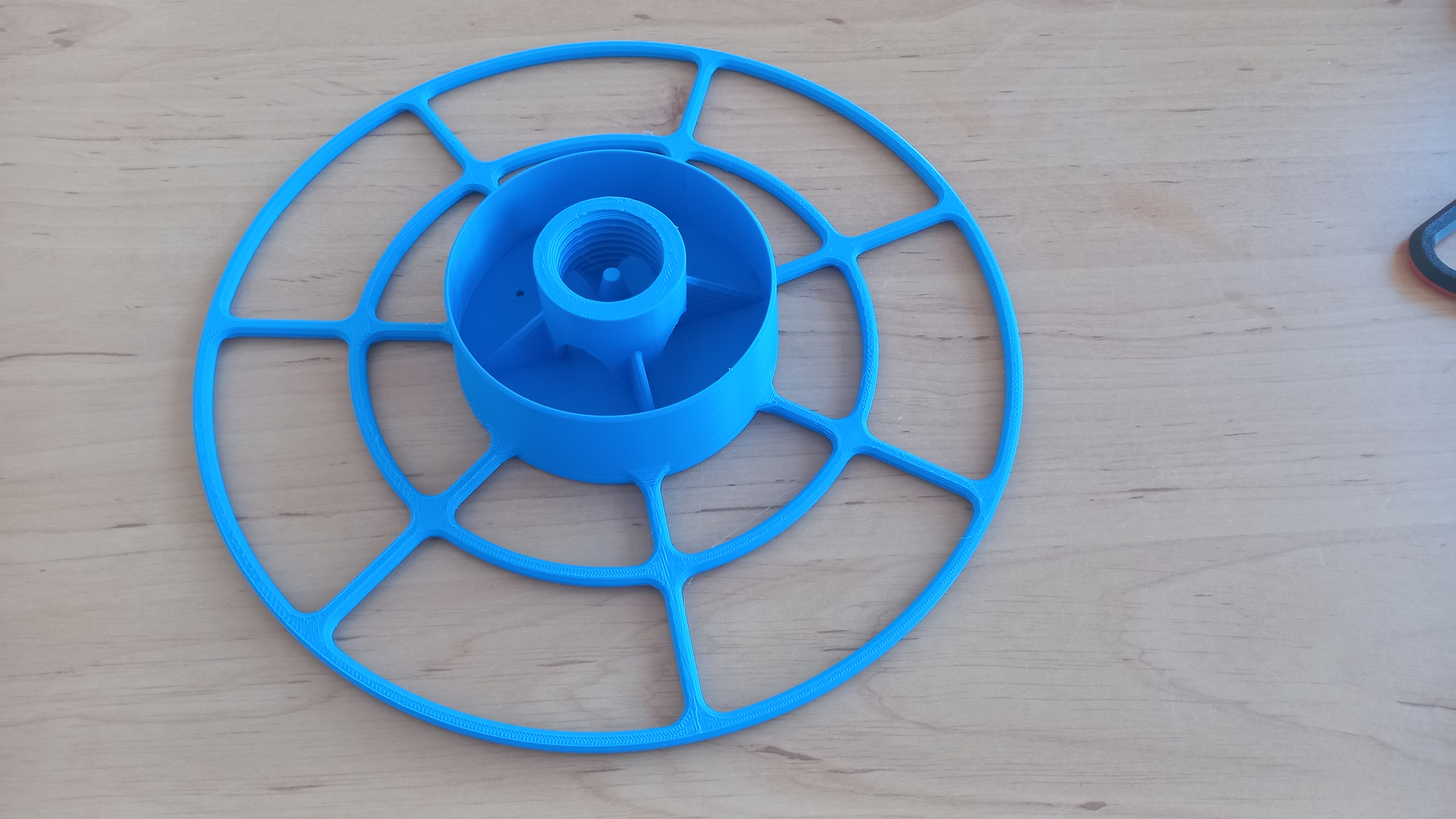 Wild Bird Feeder — miniatura 3