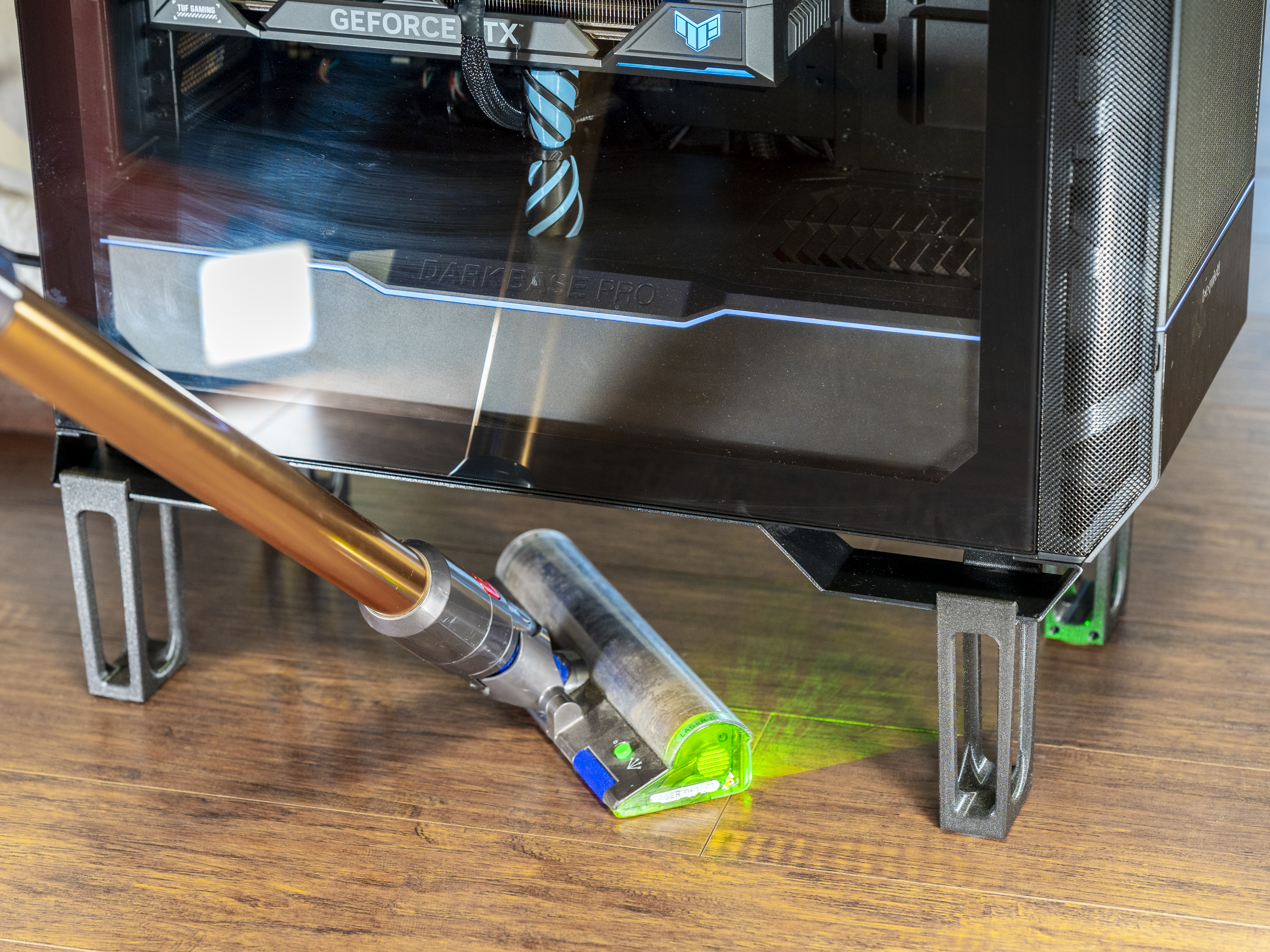 Strong Computer Legs Anti Dust BeQuiet Light Base & Dark Base Pro 901