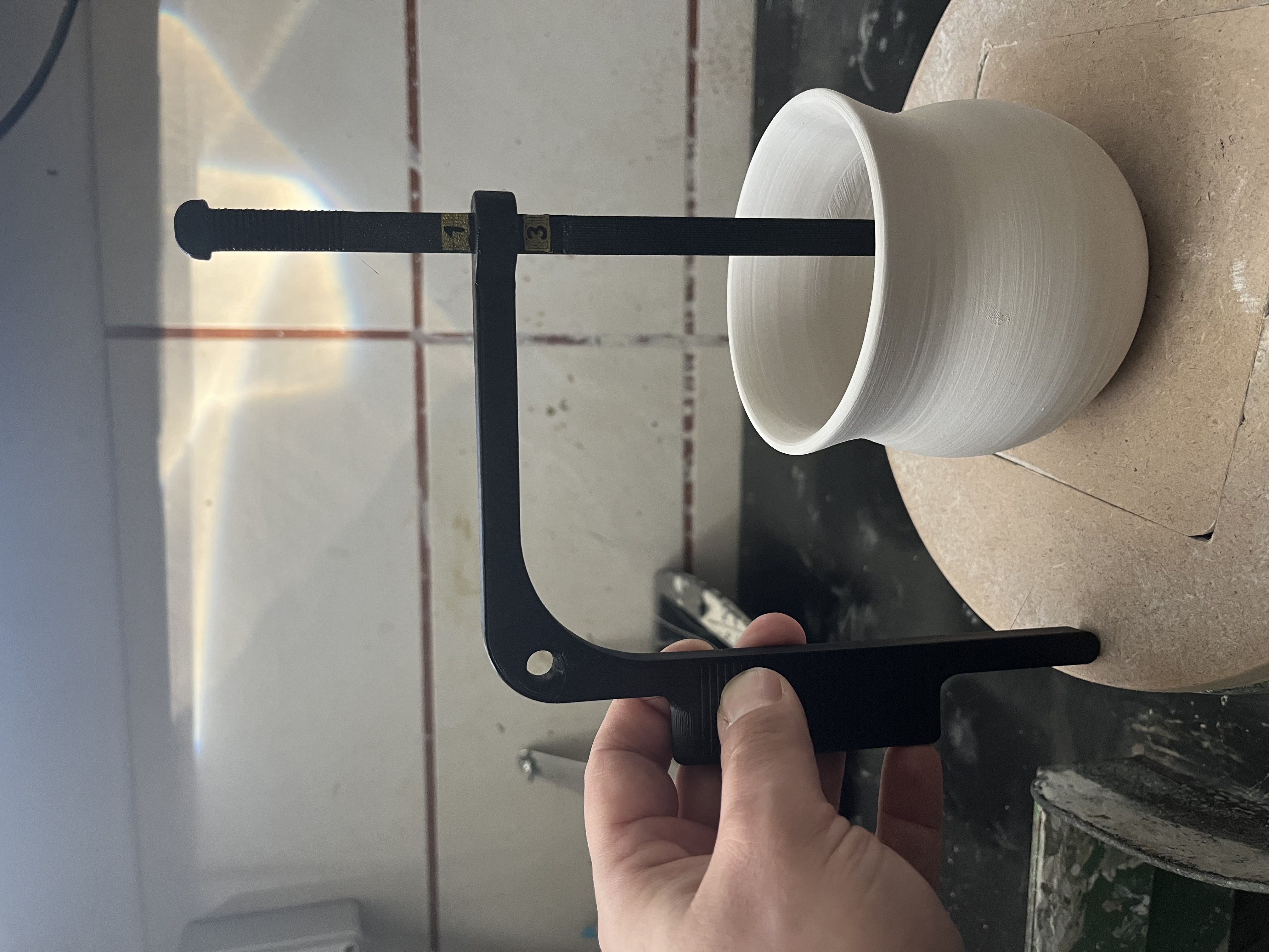 Simple Pottery Foot Thickness Gauge