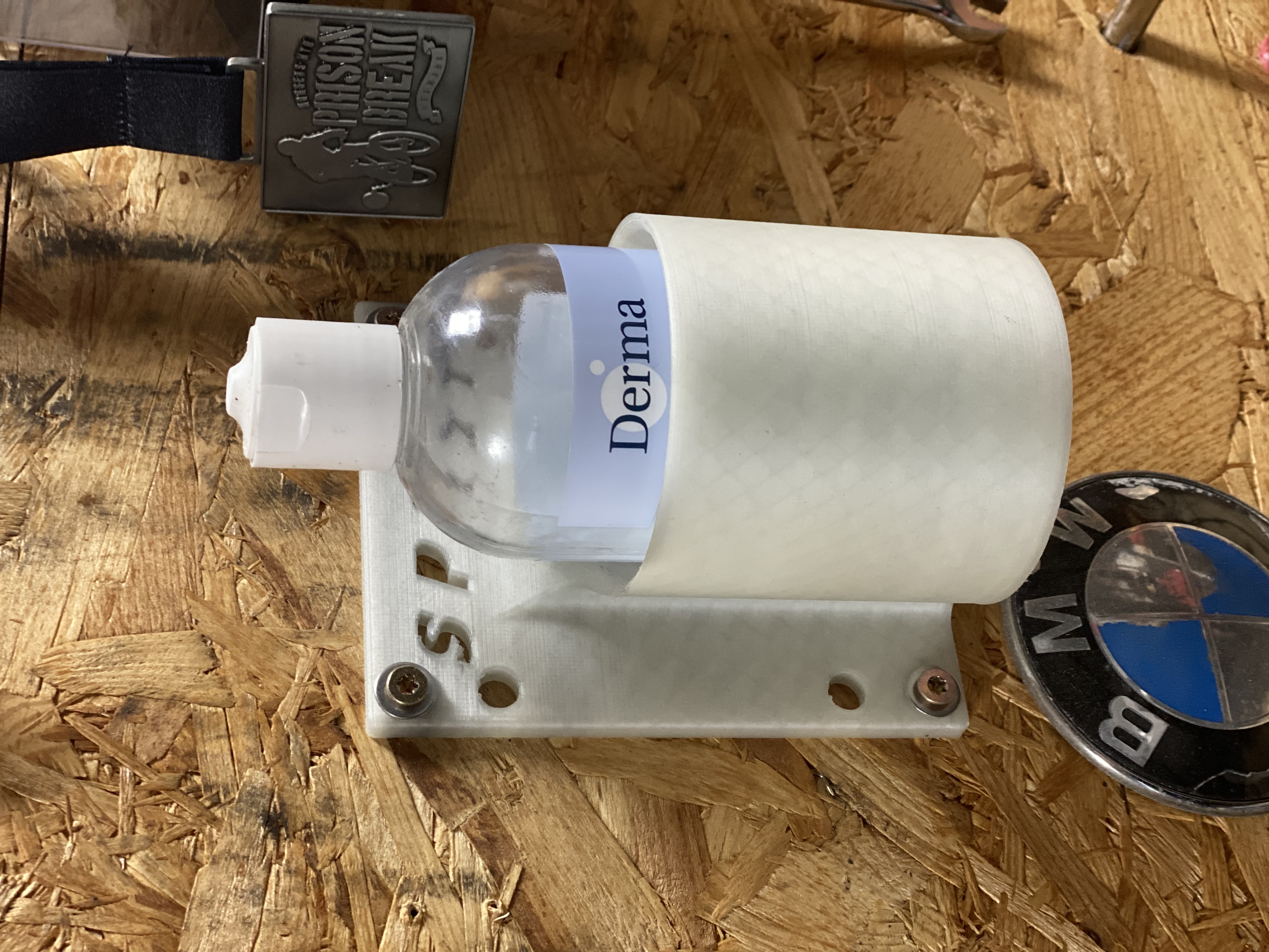 Sanitizer holder