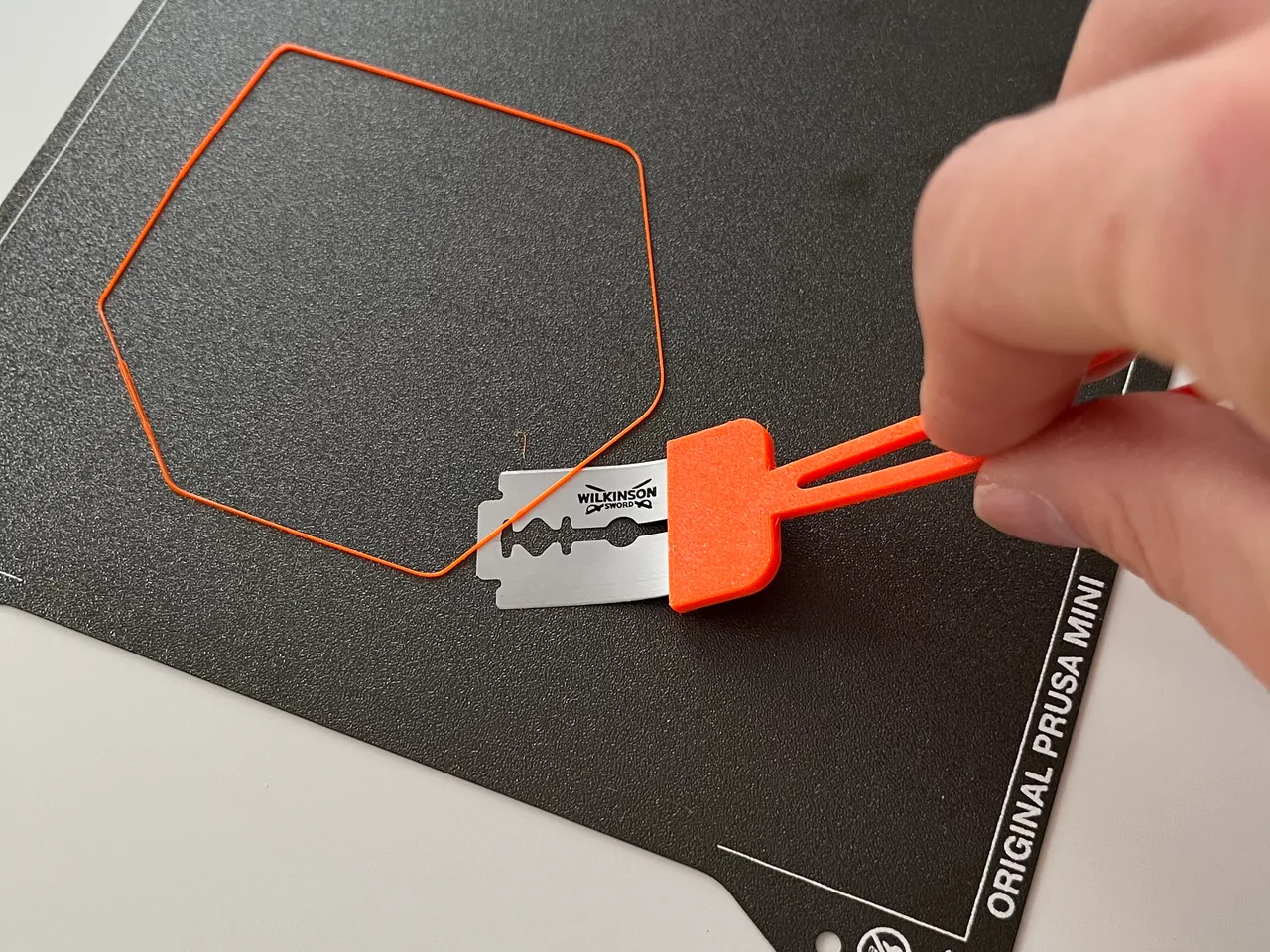 High-Quality 3D Printer Tool Removal Scraper Kit, 3 Types Of Sharpened Blades And Sizes, 3D Printer Scrapers For Fast Separation Large Medium Small Models, Great 3D Printer Accessories Gifts