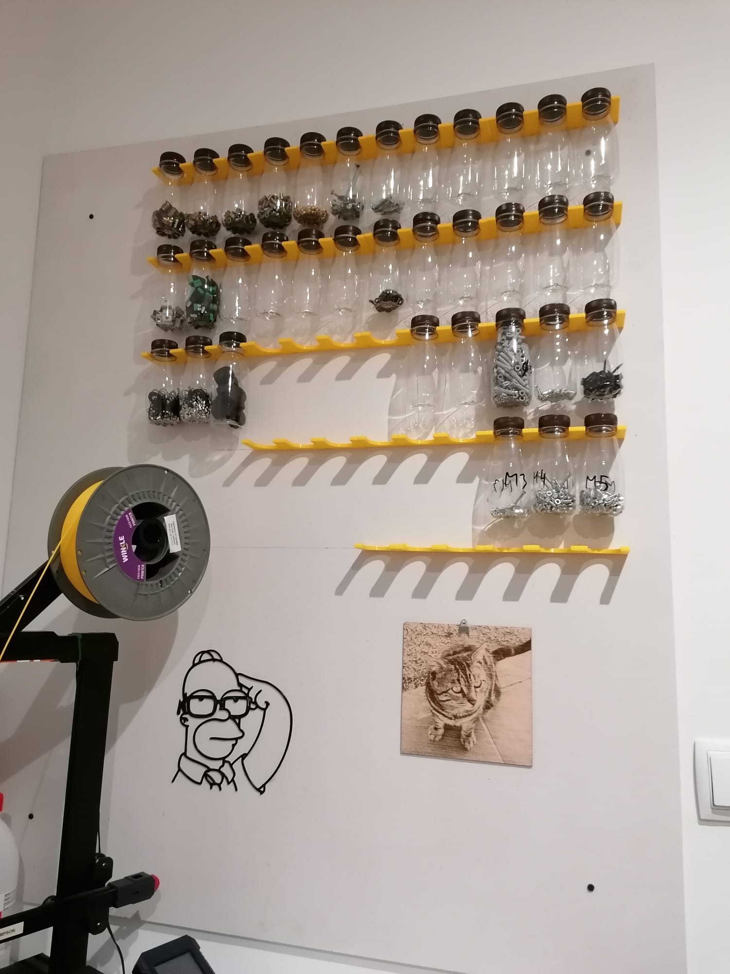 37mm Bottle Wall Hanger