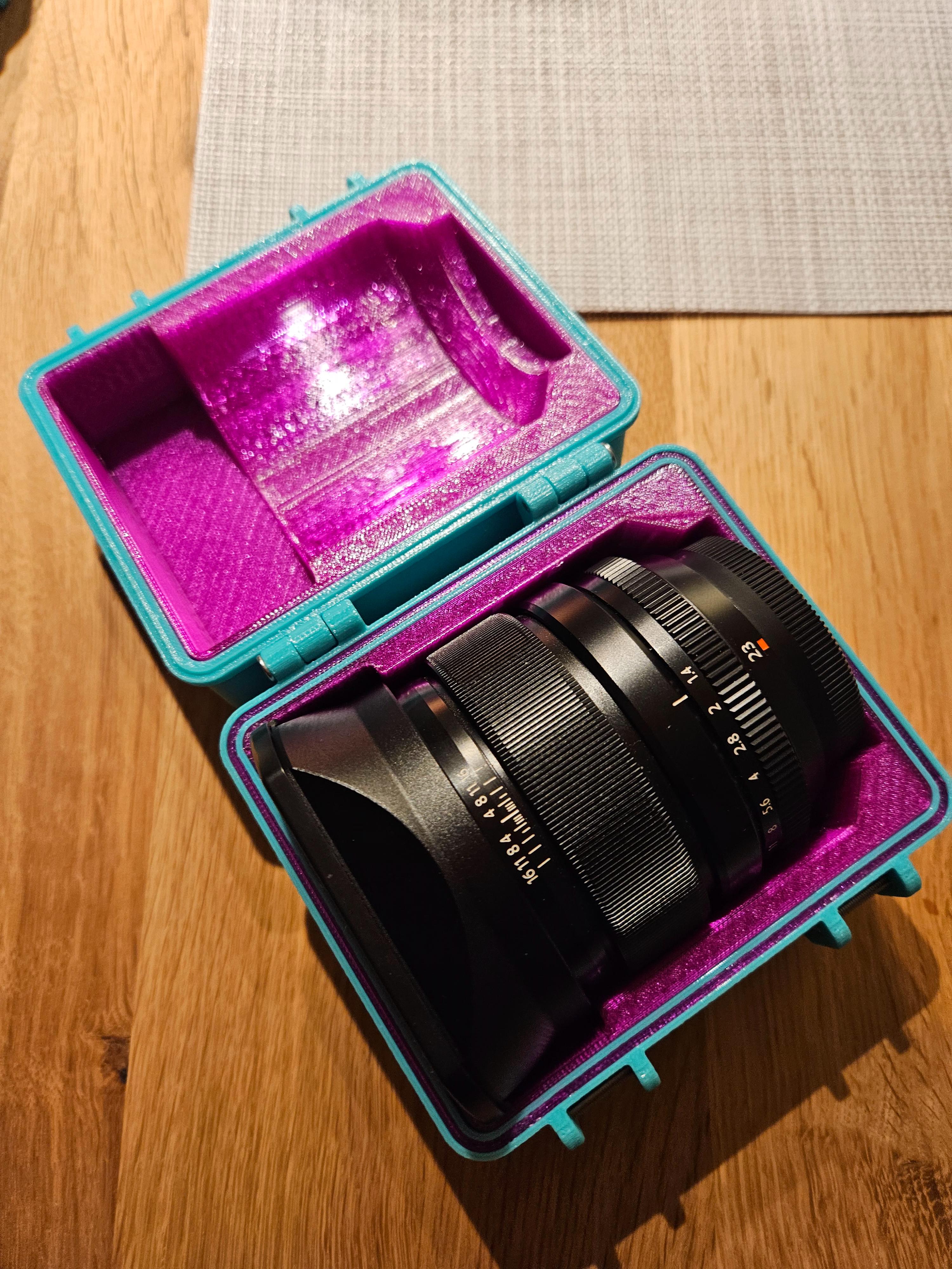 Fujinon XF 23mm F/1.4 R Rugged Box