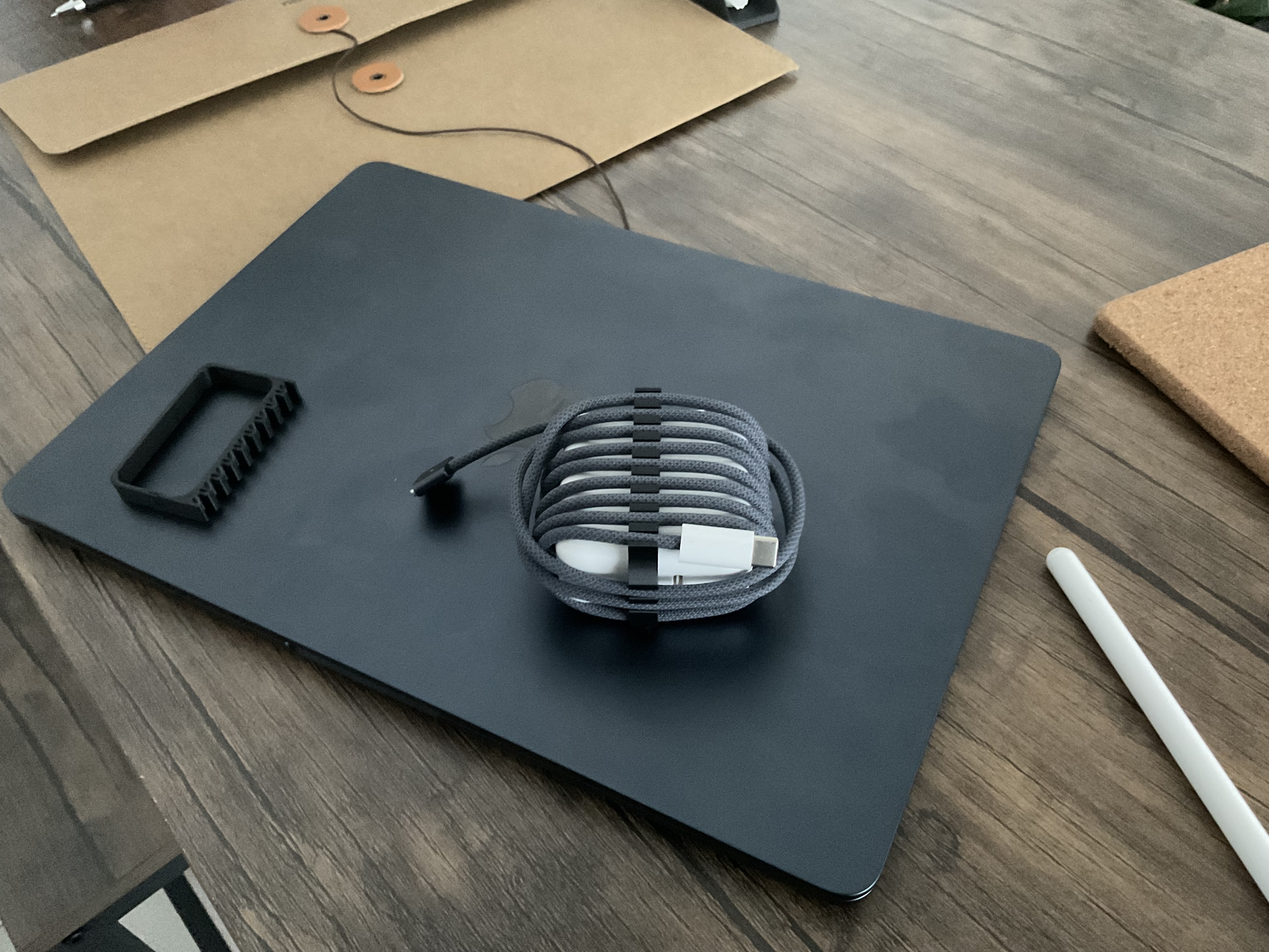 Power Adapter Cable Organizer for MacBook Air M2 (step, stl)